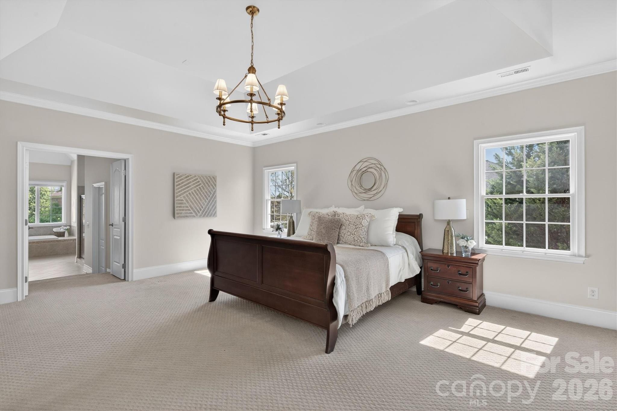 804 Wandering Way Drive