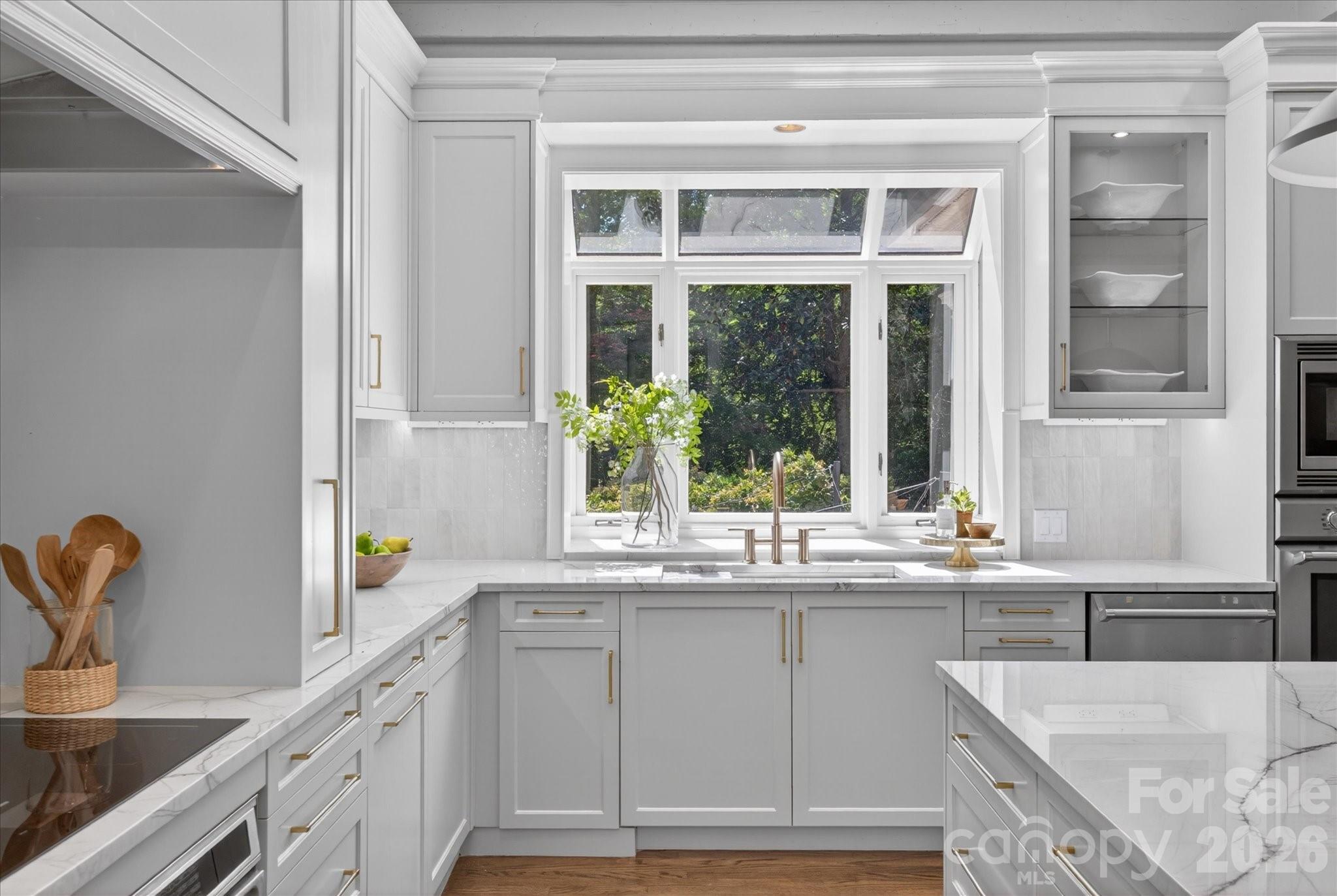 3314 Leamington Lane