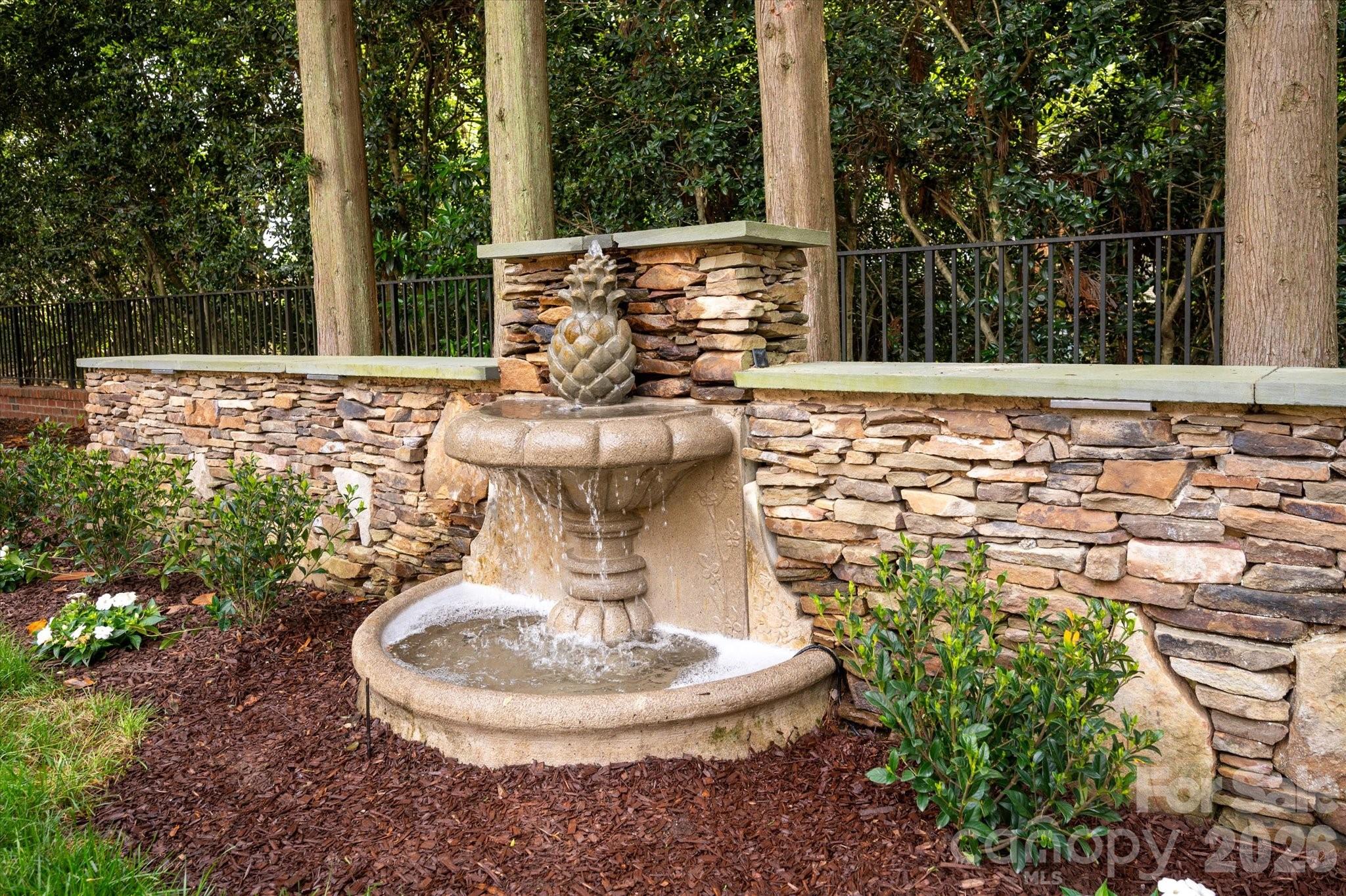 3314 Leamington Lane