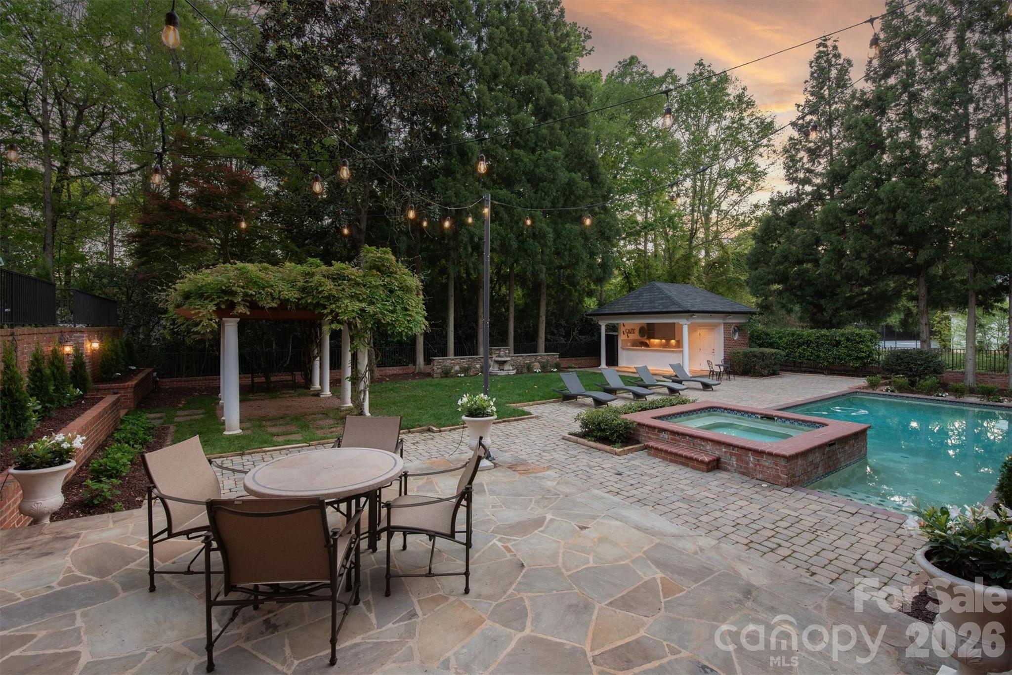 3314 Leamington Lane