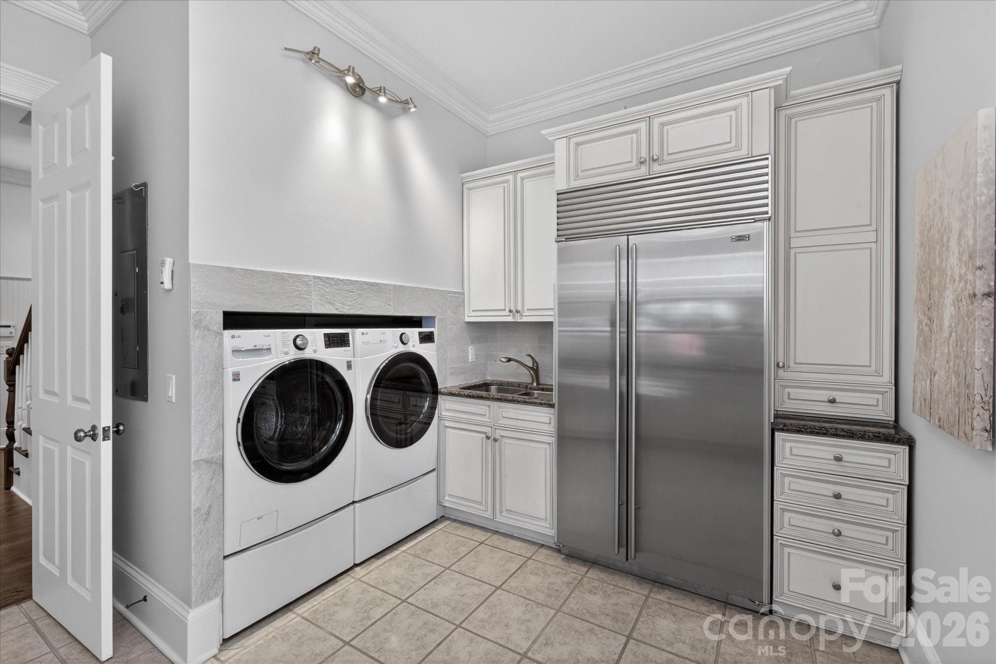 3314 Leamington Lane