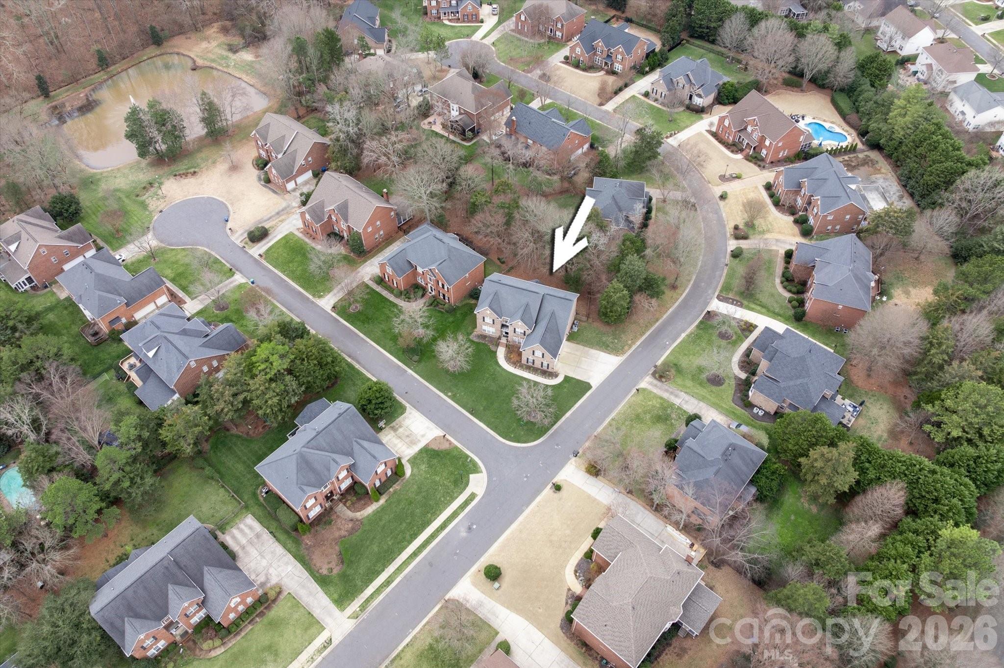 8700 Edgewater Court