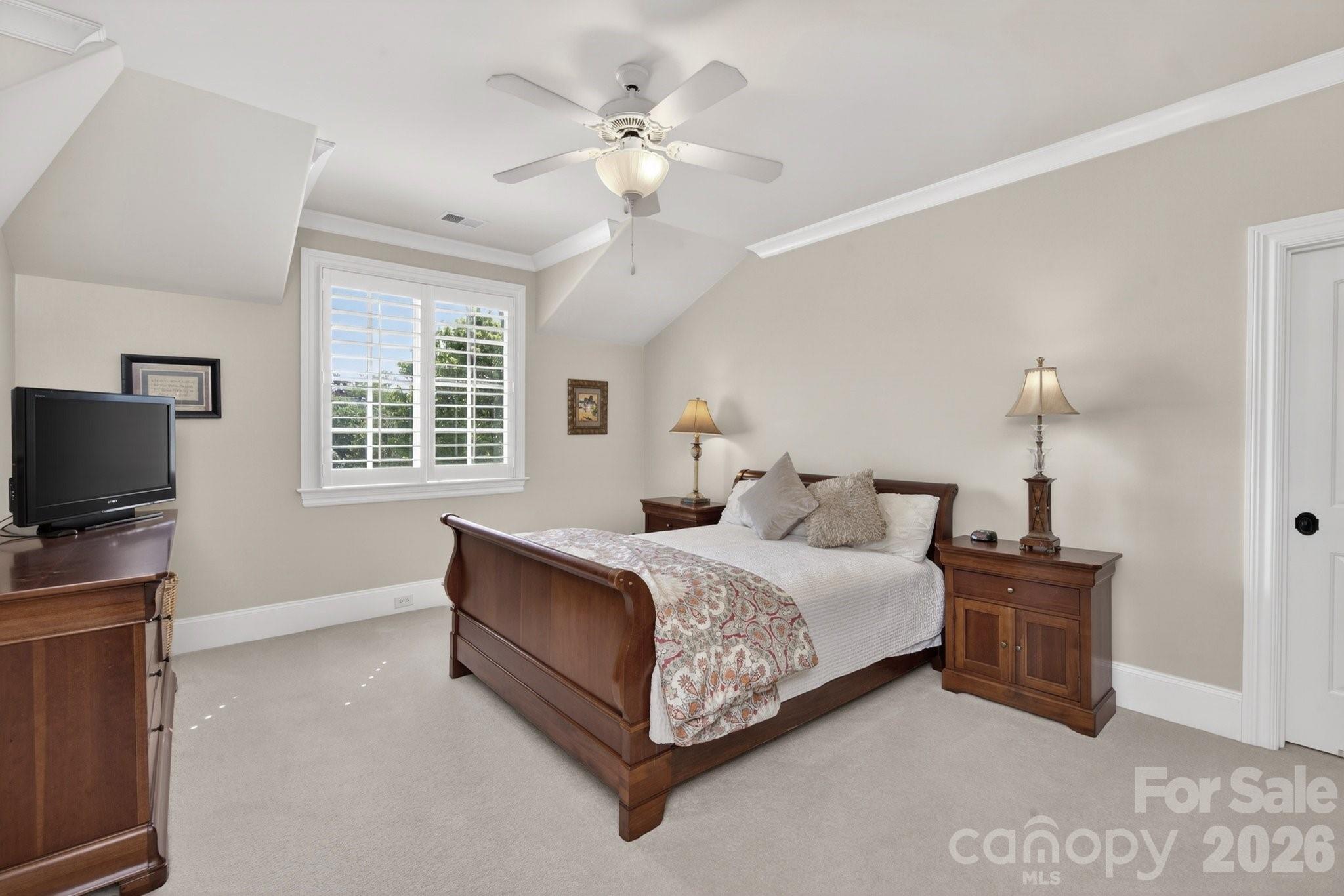 306 Royal Crescent Lane