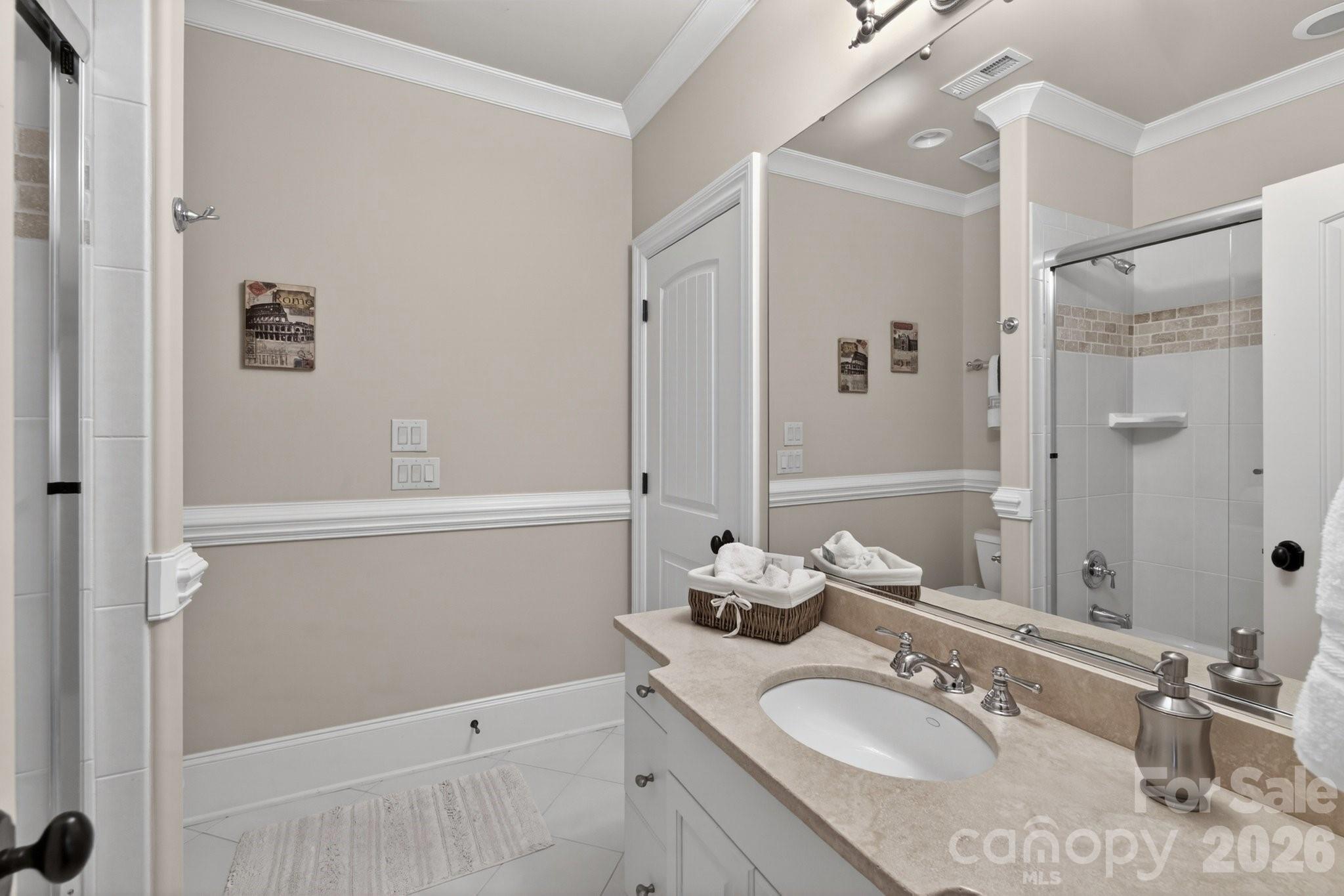 306 Royal Crescent Lane