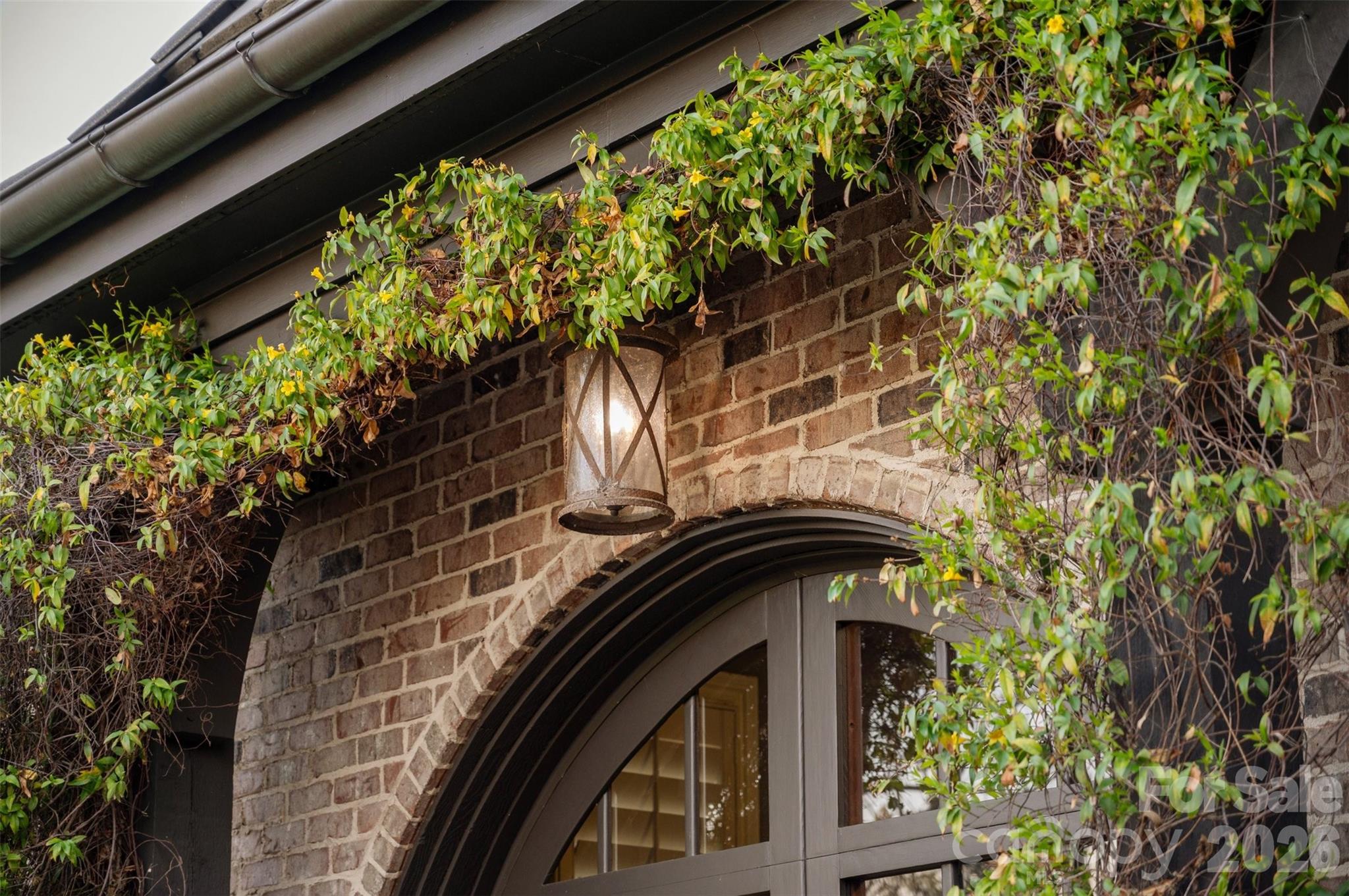 306 Royal Crescent Lane