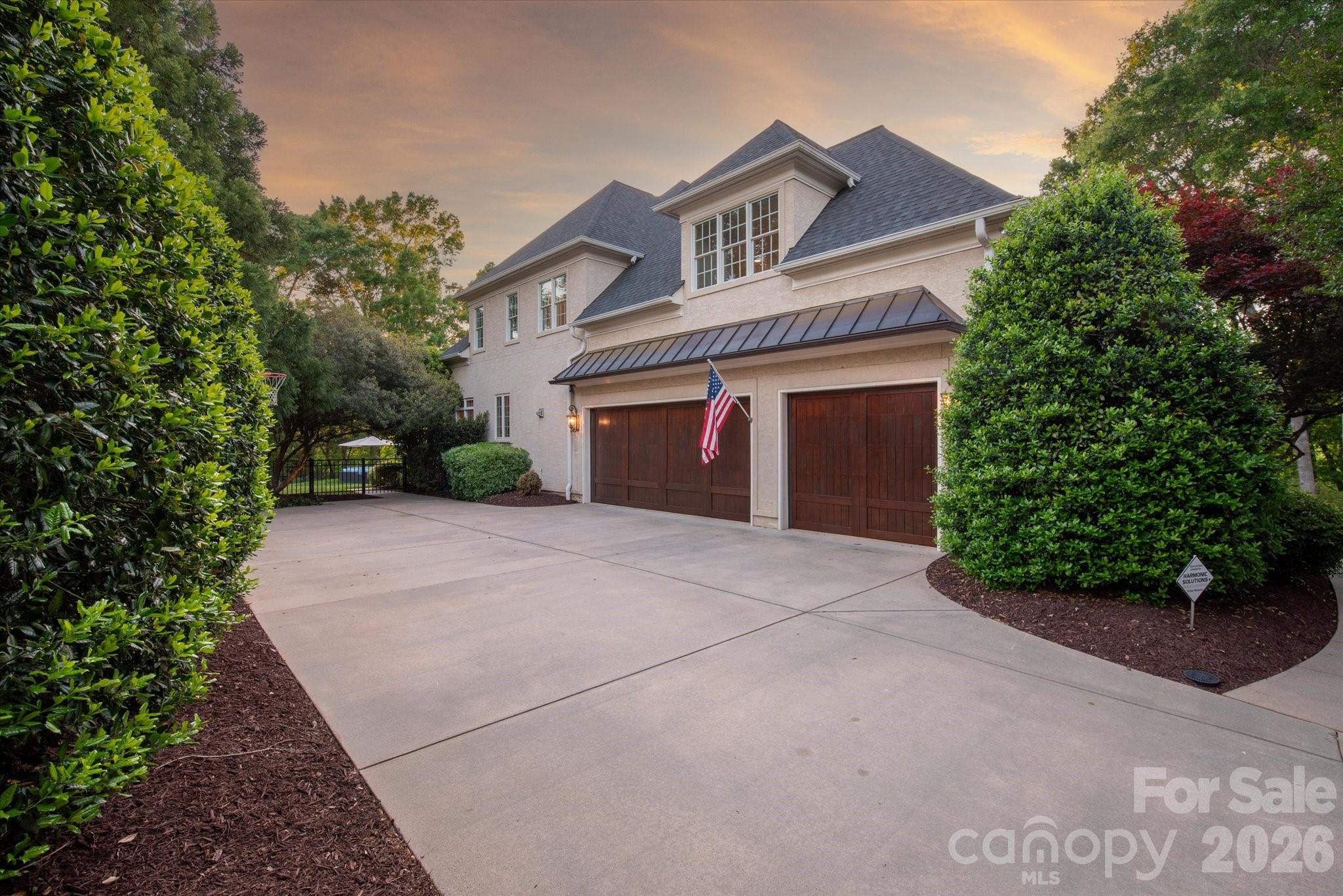 3008 Saint Andrews Court