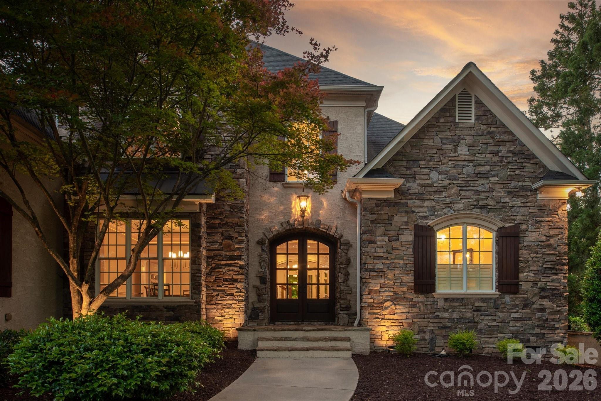 3008 Saint Andrews Court