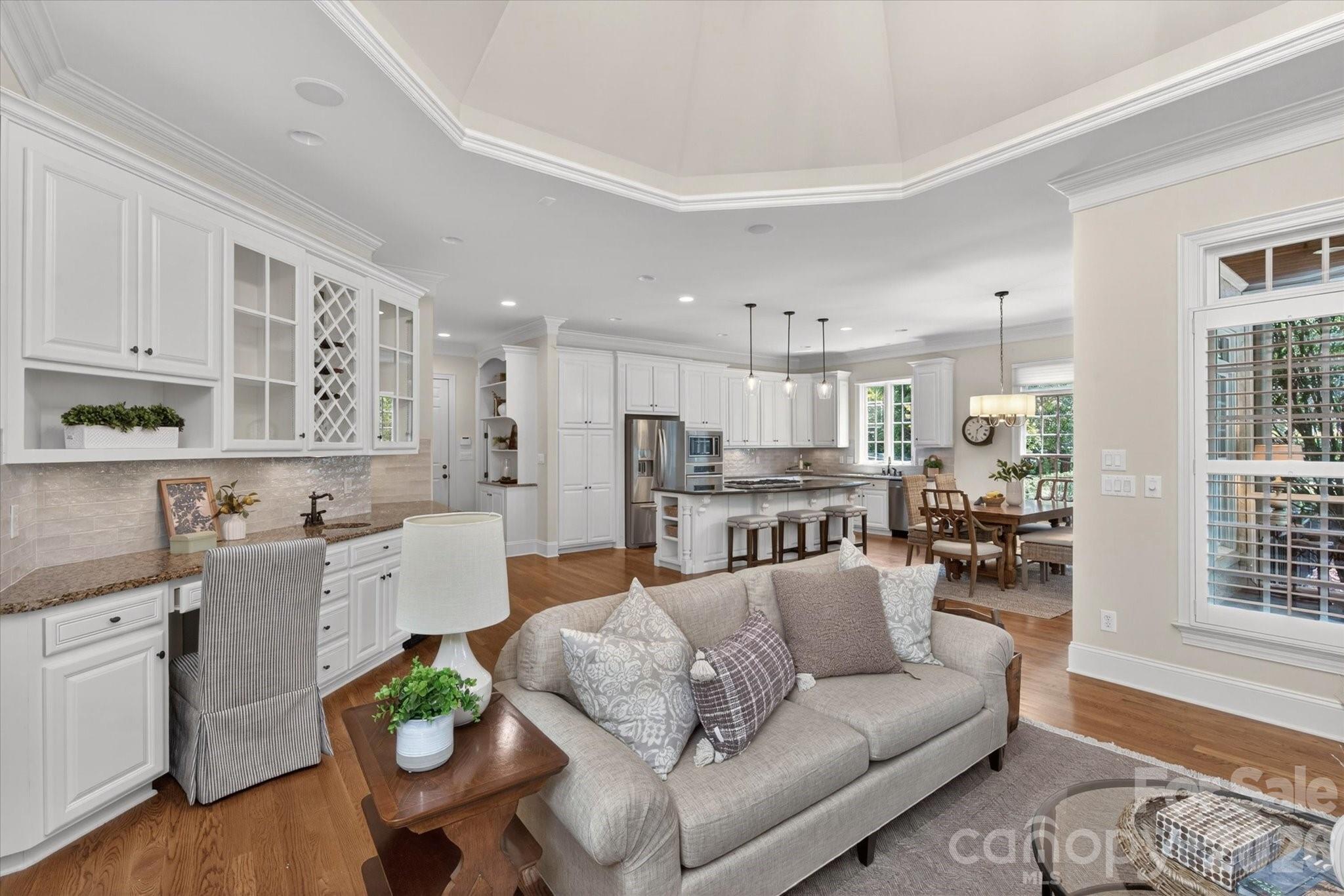 3008 Saint Andrews Court