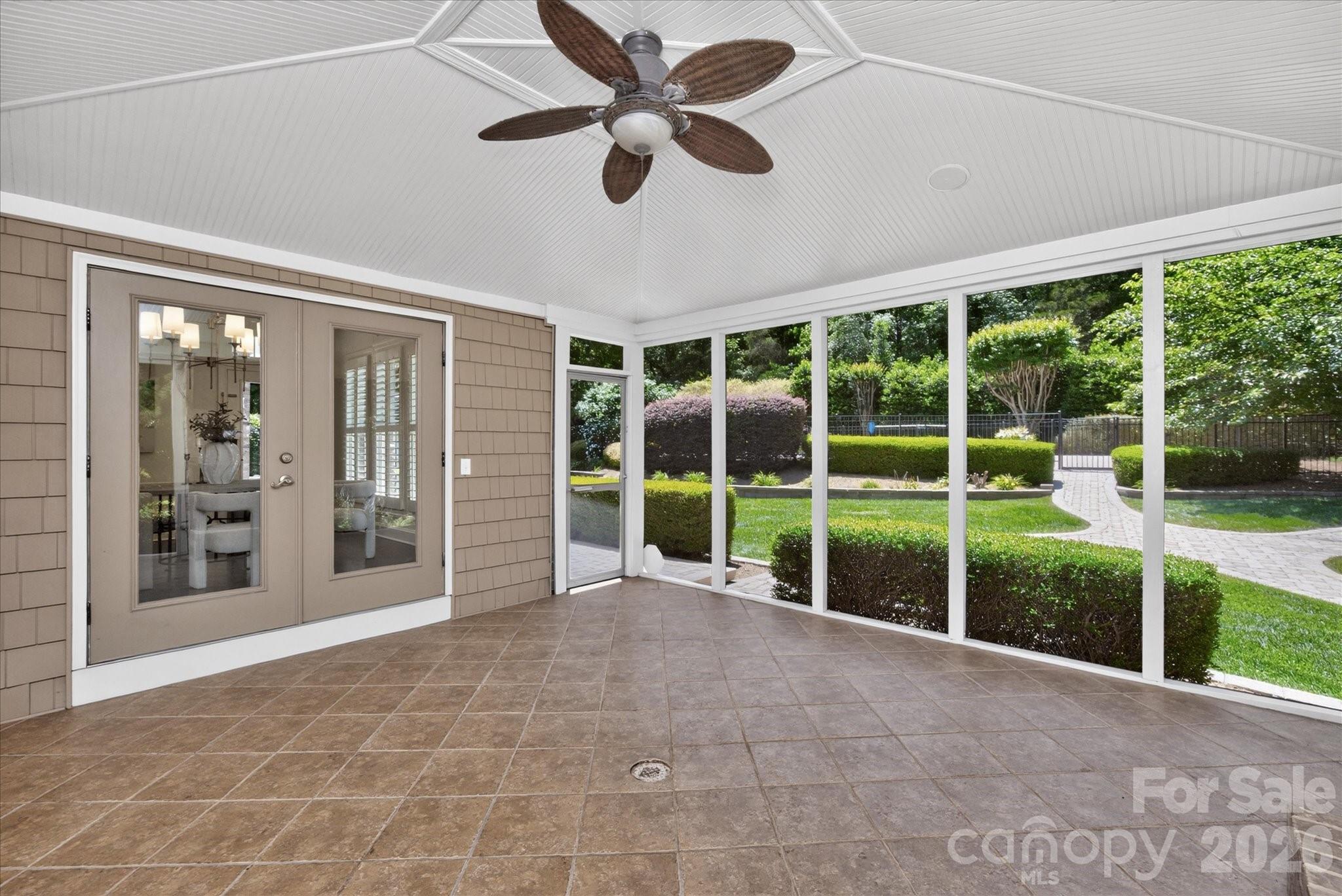 9223 Skipaway Drive