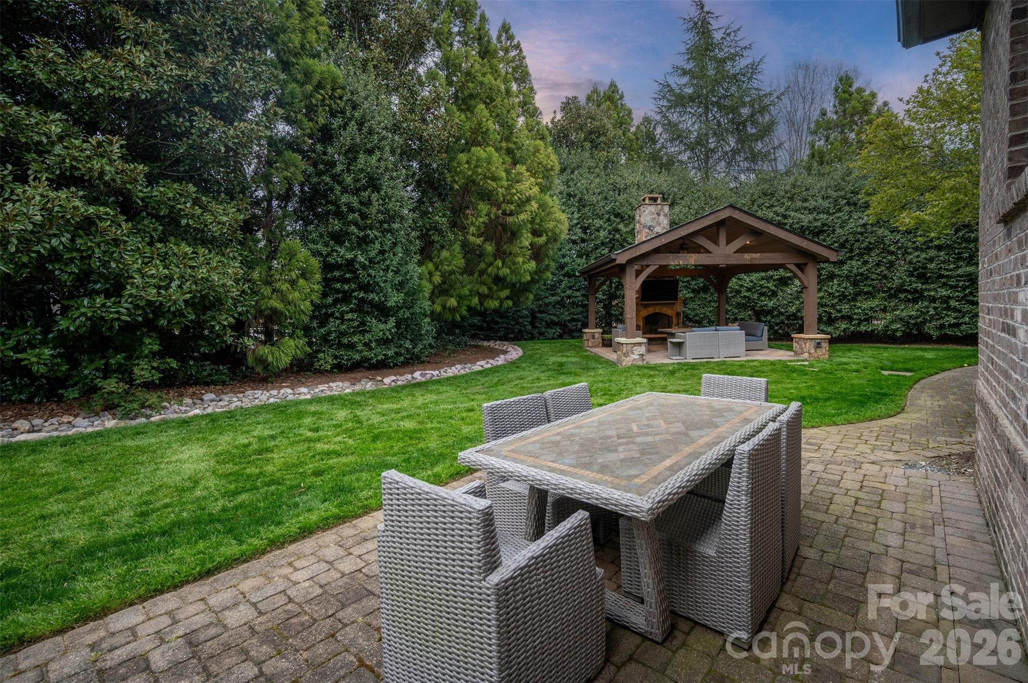 8304 Marcliffe Court