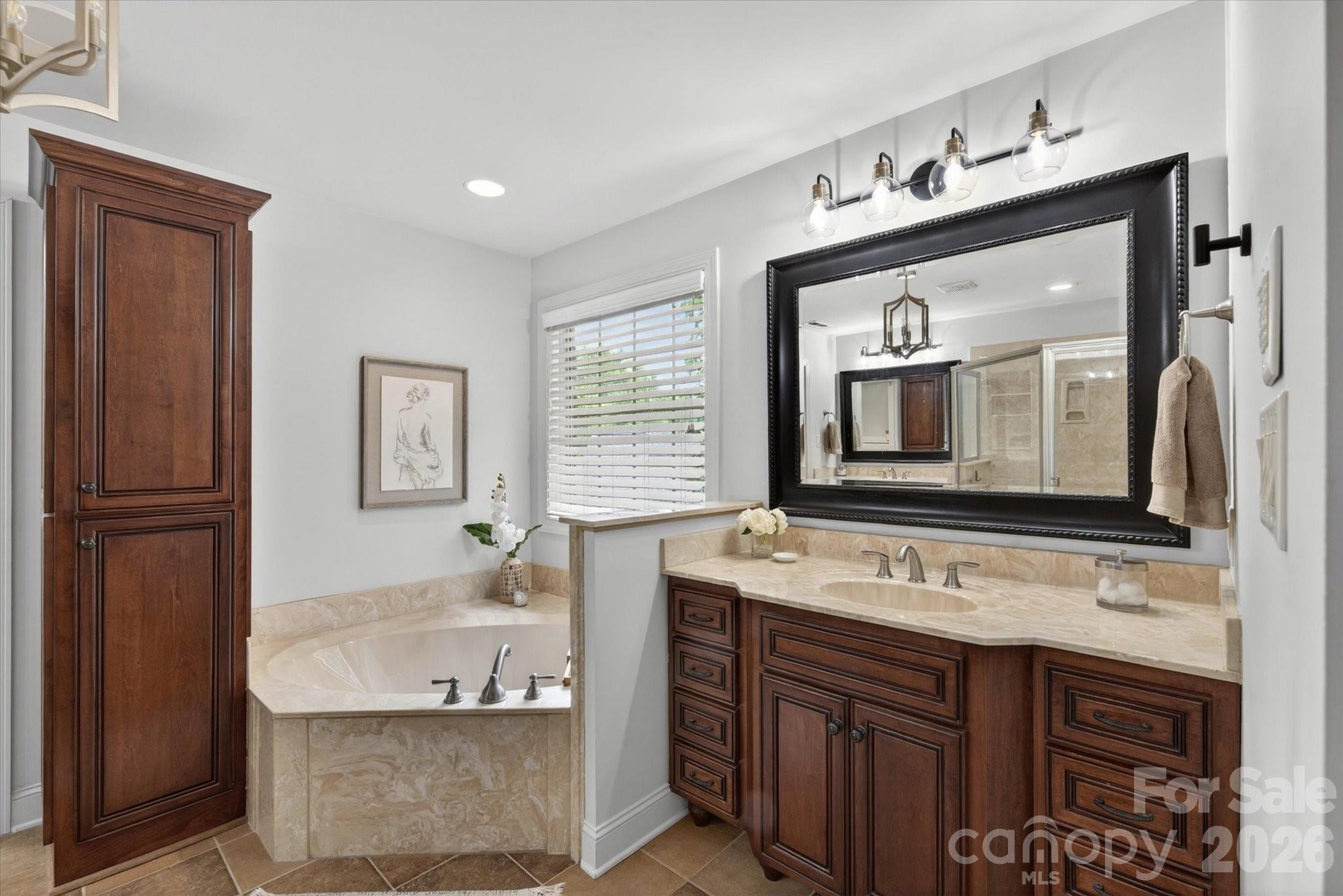 8905 Herbert Lane