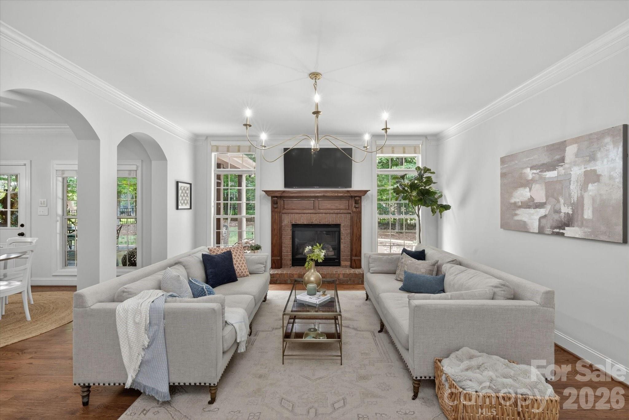 8905 Herbert Lane