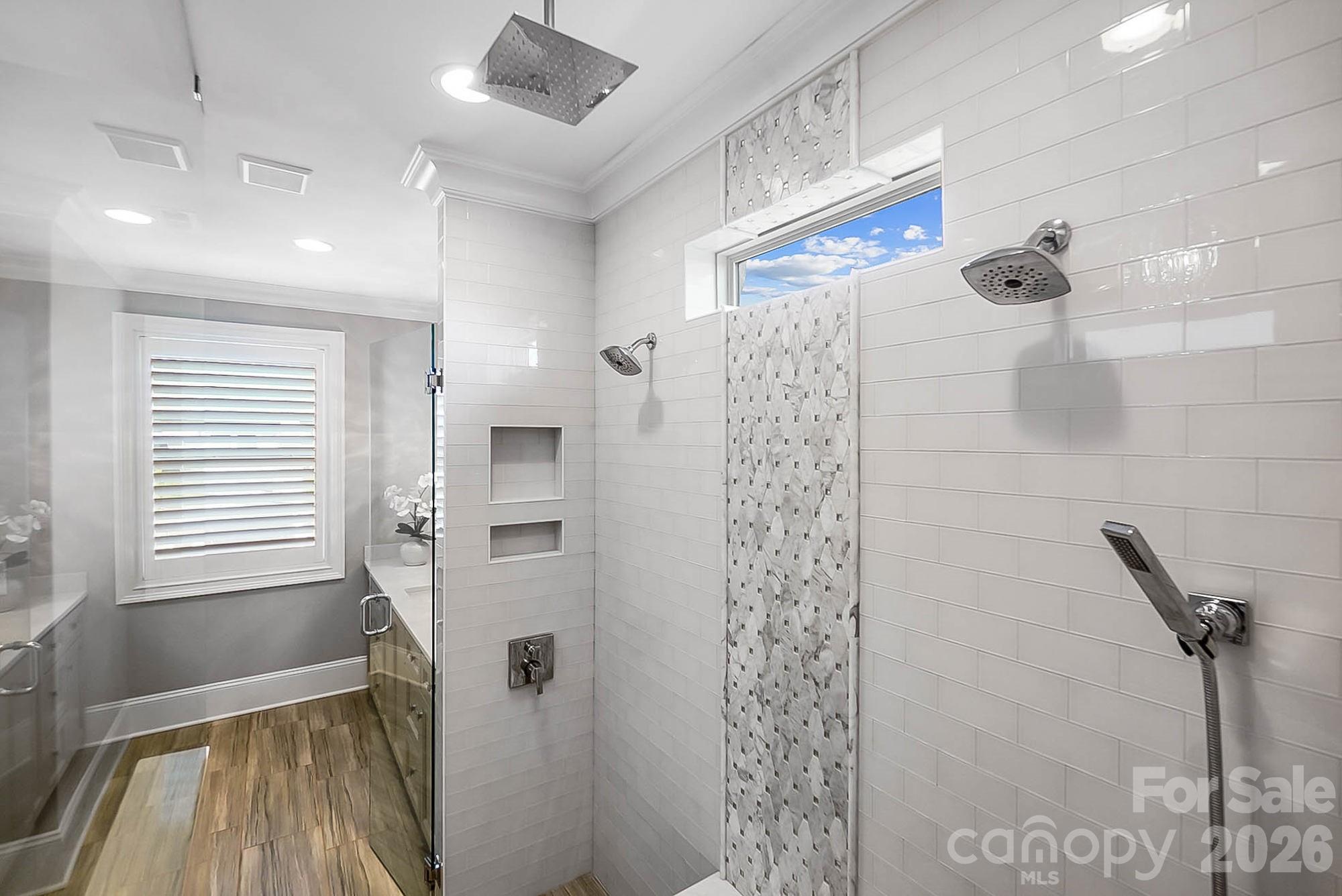 1311 Sunnys Halo Lane