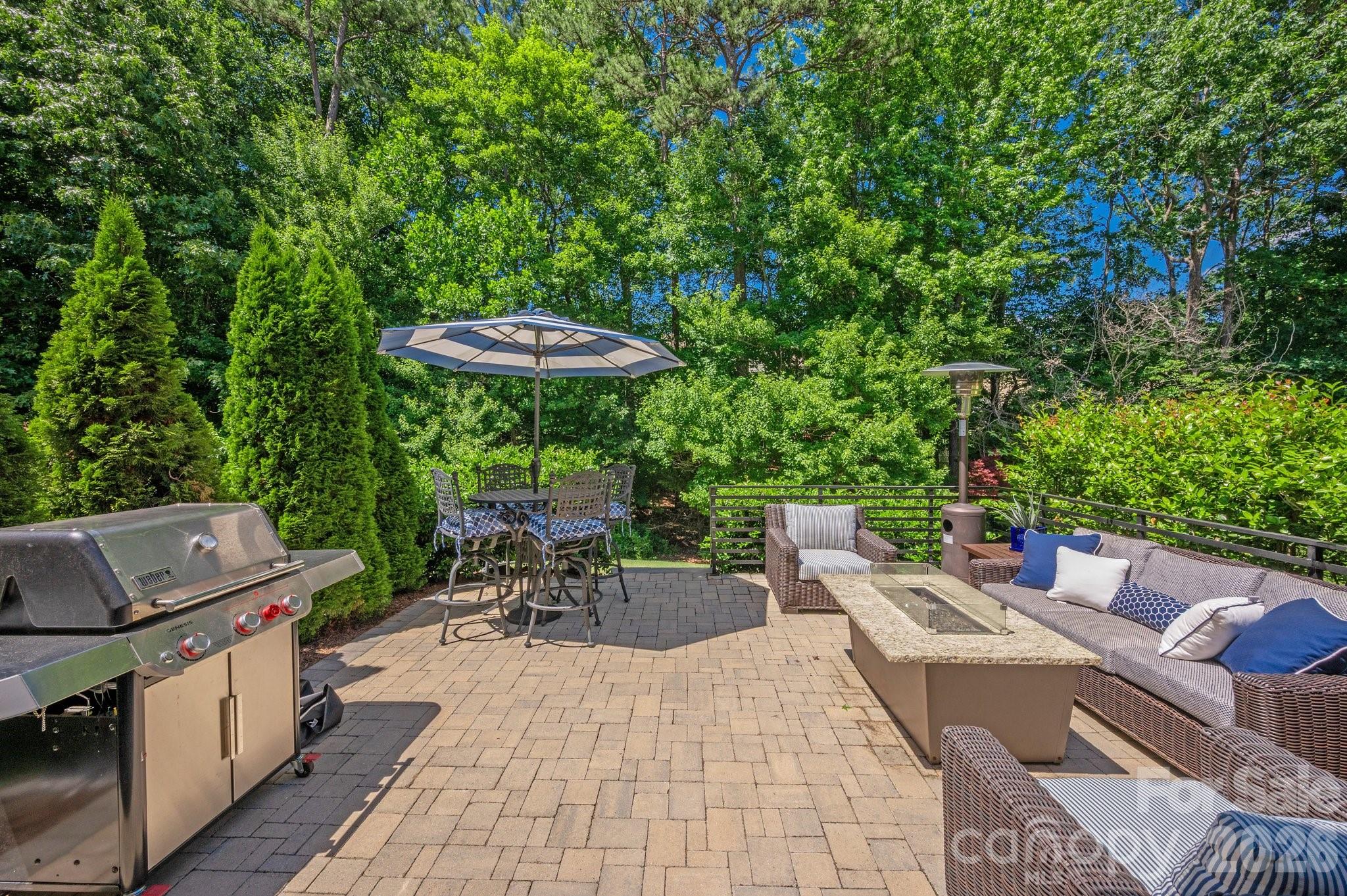 1265 Hamburg Court