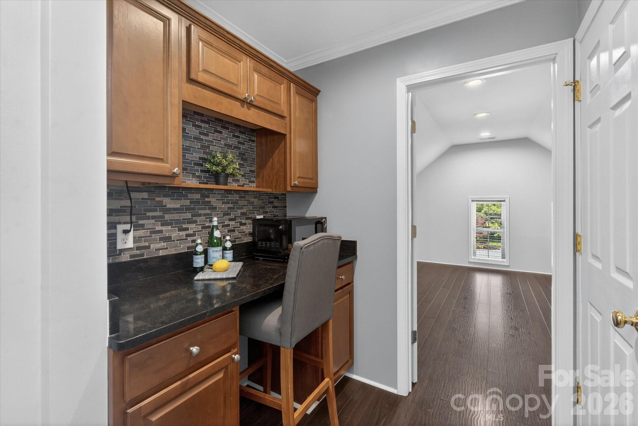 607 Birchwood Drive