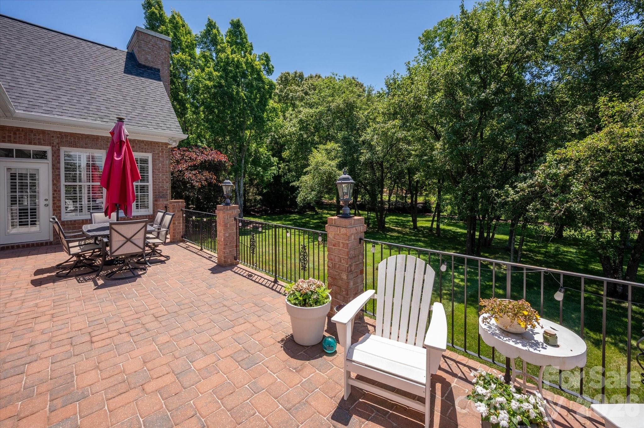 8707 Calumet Farms Drive