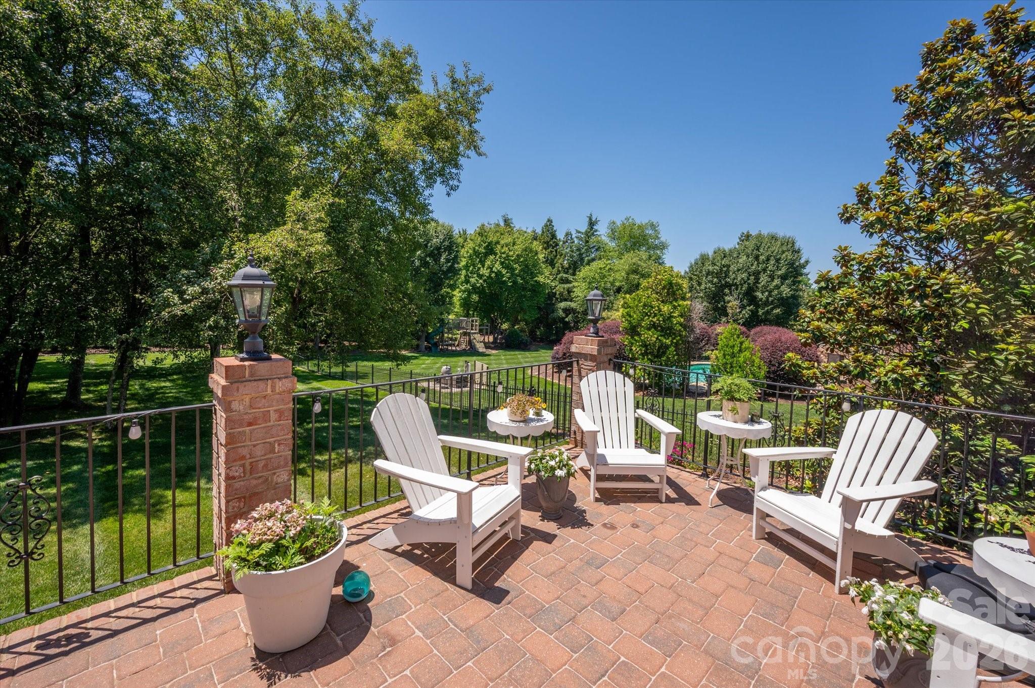 8707 Calumet Farms Drive