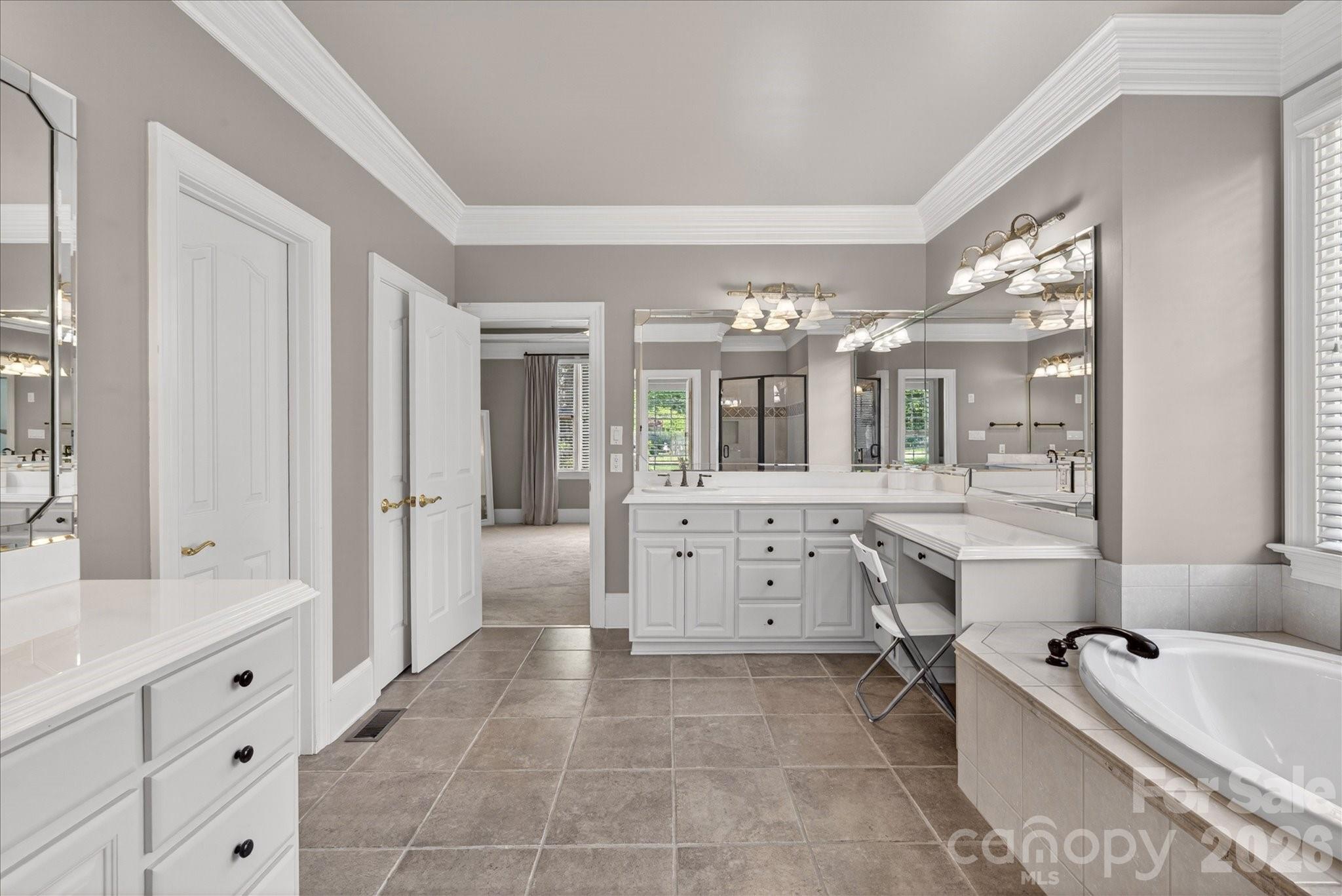 8707 Calumet Farms Drive
