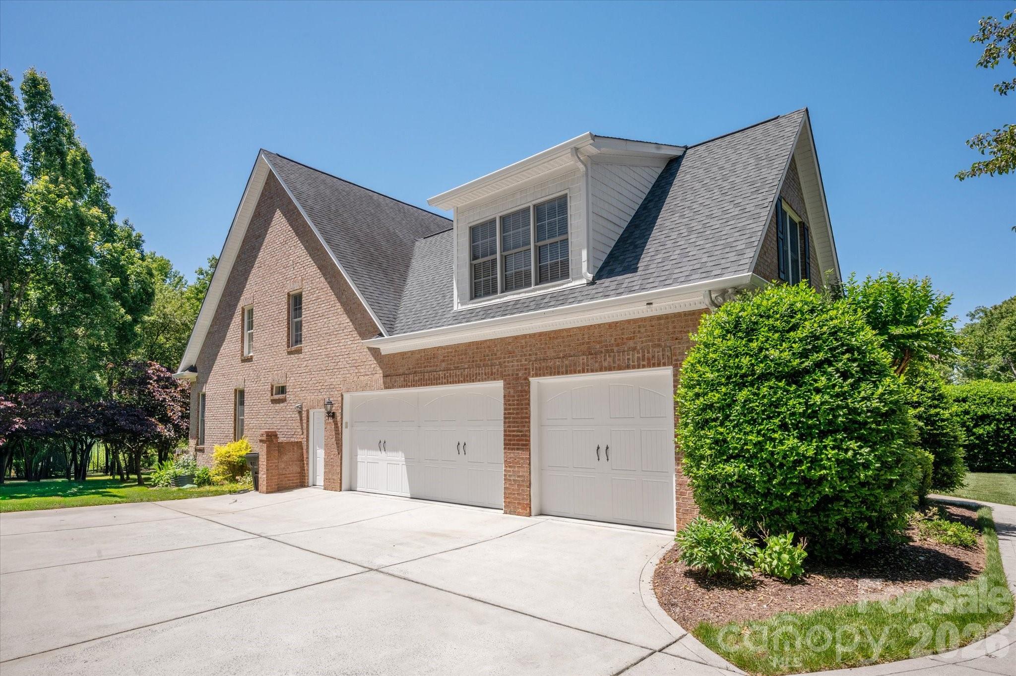 8707 Calumet Farms Drive
