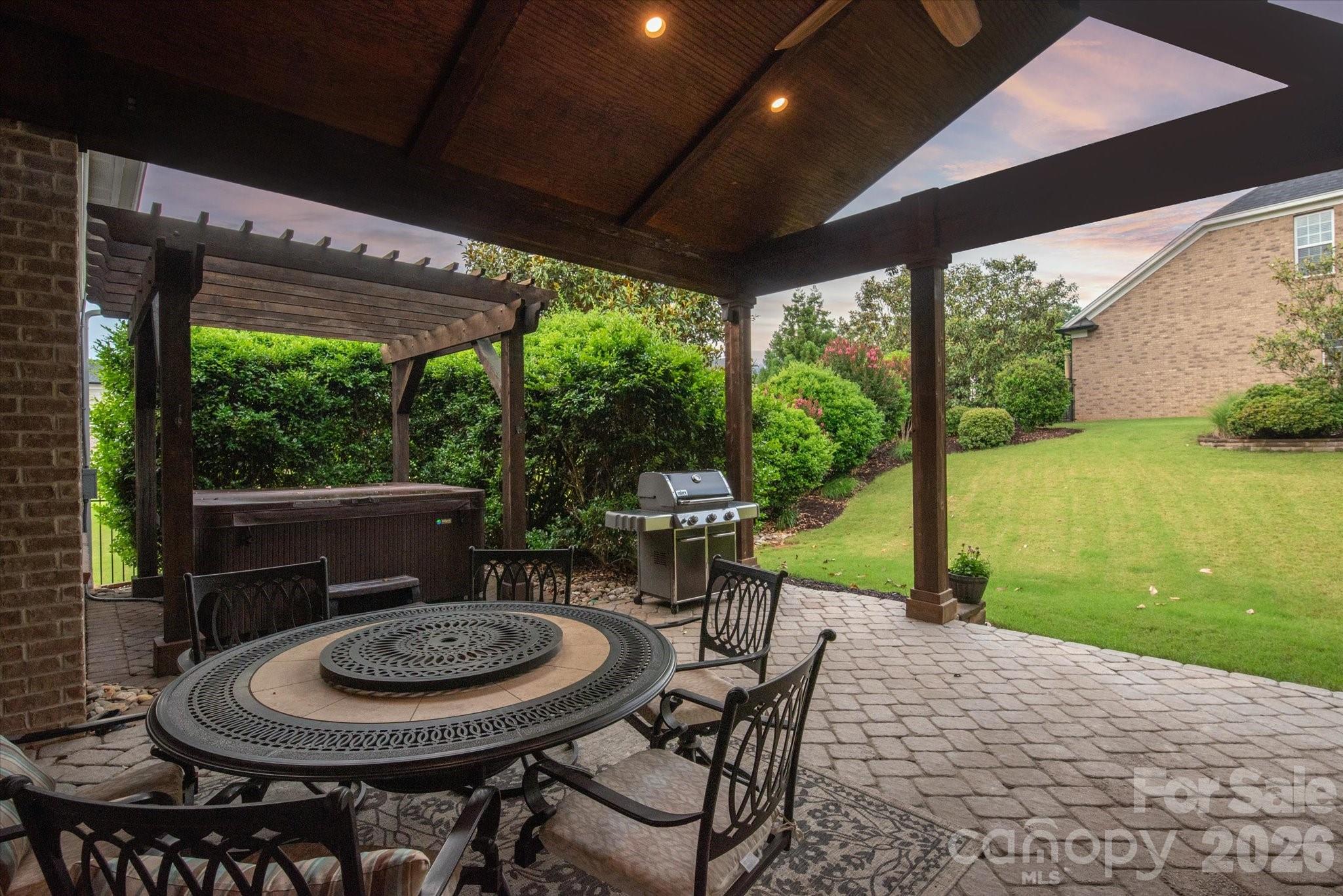 10609 Waxhaw Manor Drive