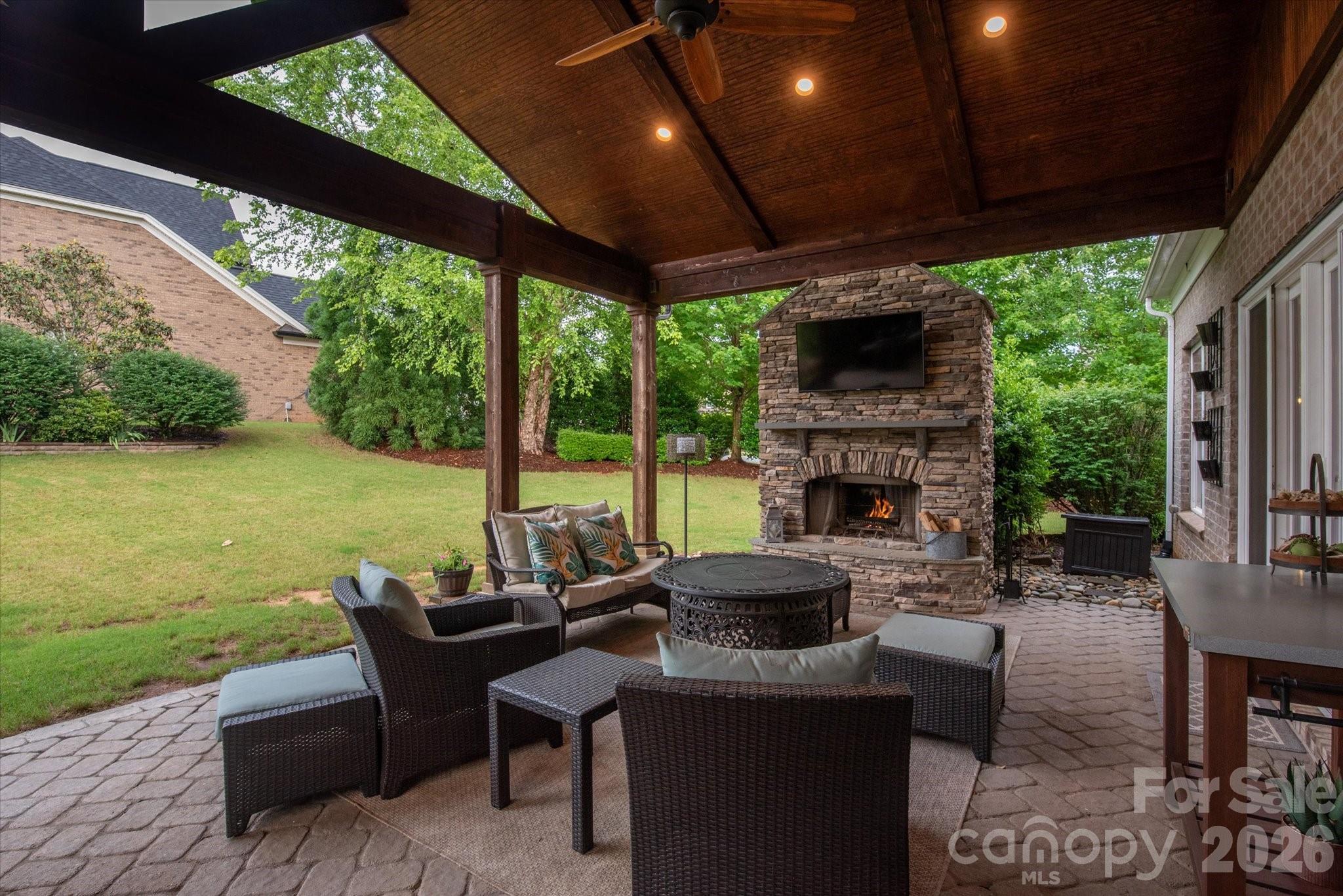 10609 Waxhaw Manor Drive