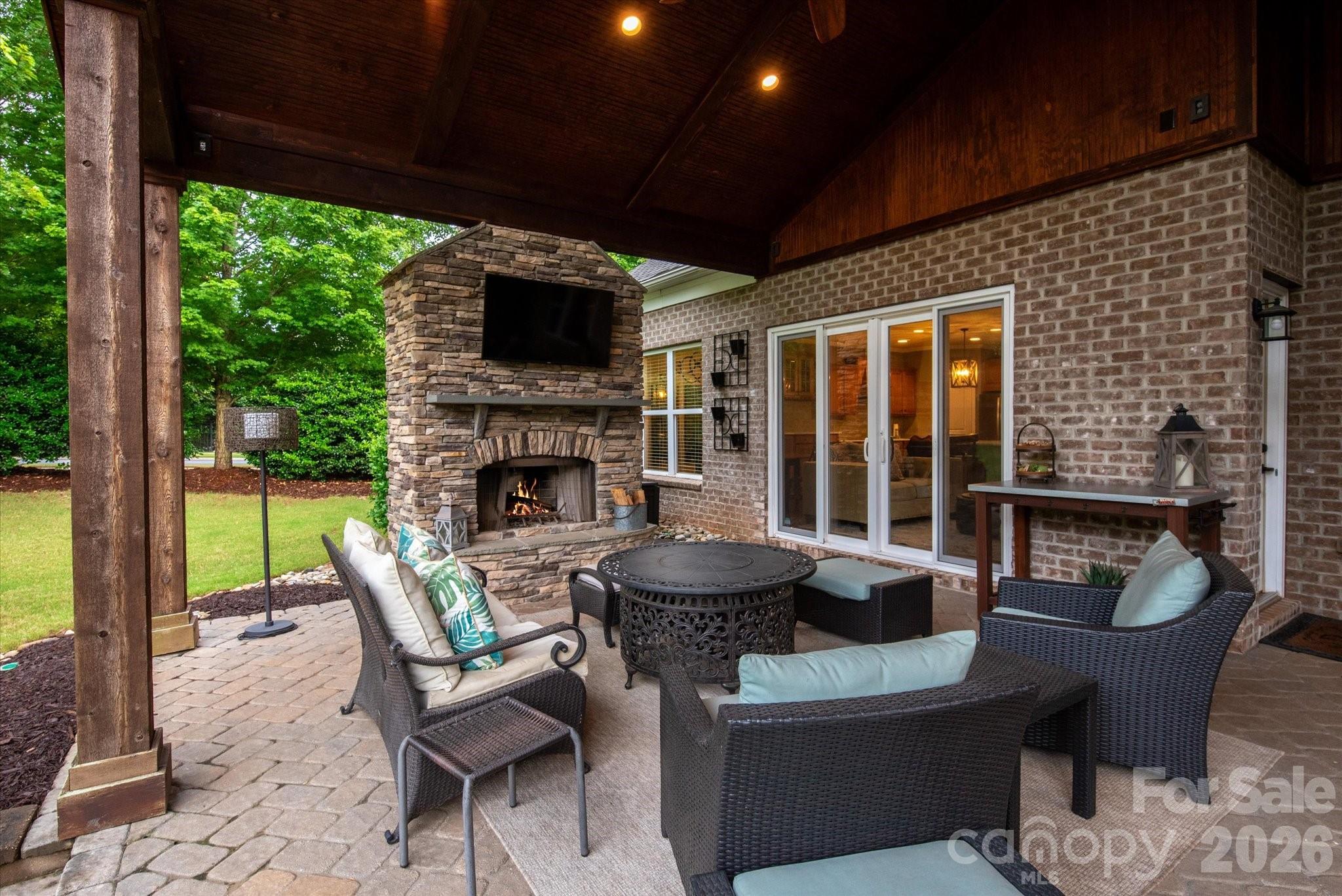 10609 Waxhaw Manor Drive