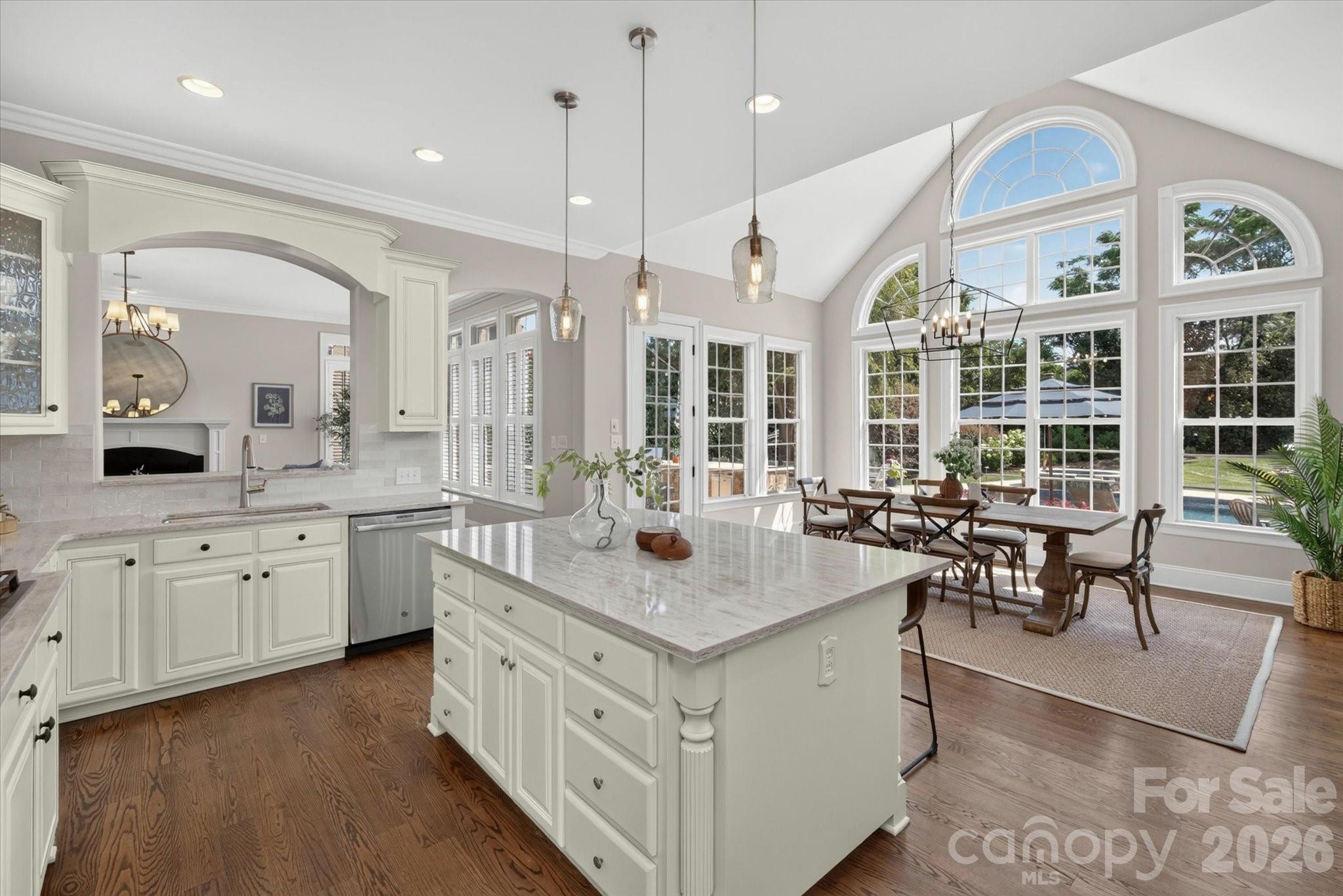 1309 Venetian Way Drive