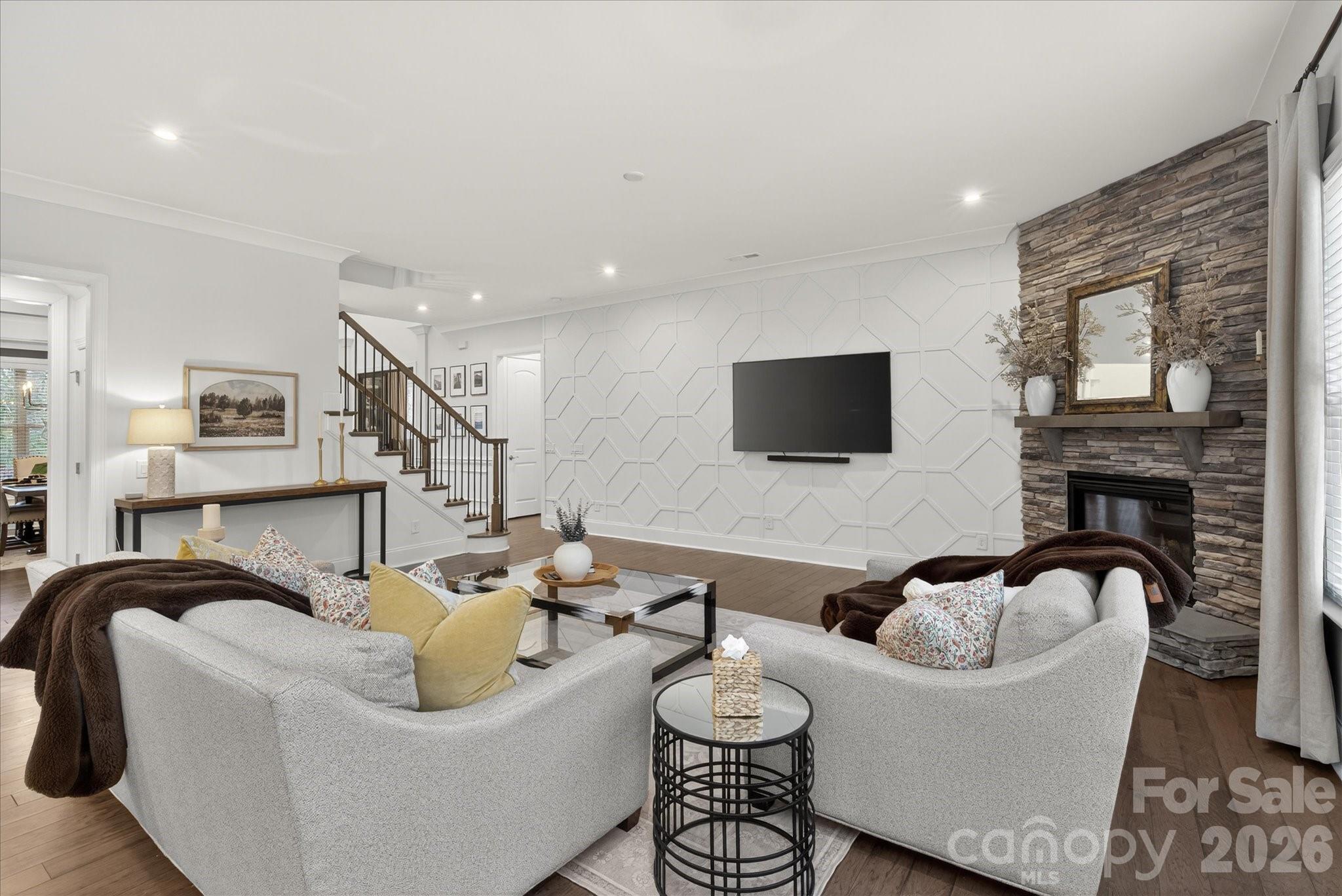 700 Giacomo Drive