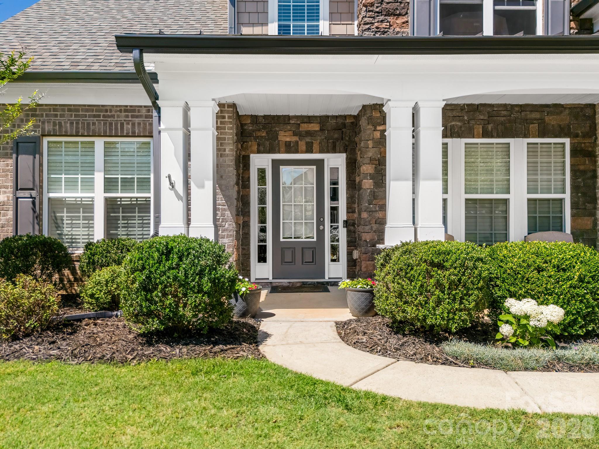 10704 Waxhaw Manor Drive
