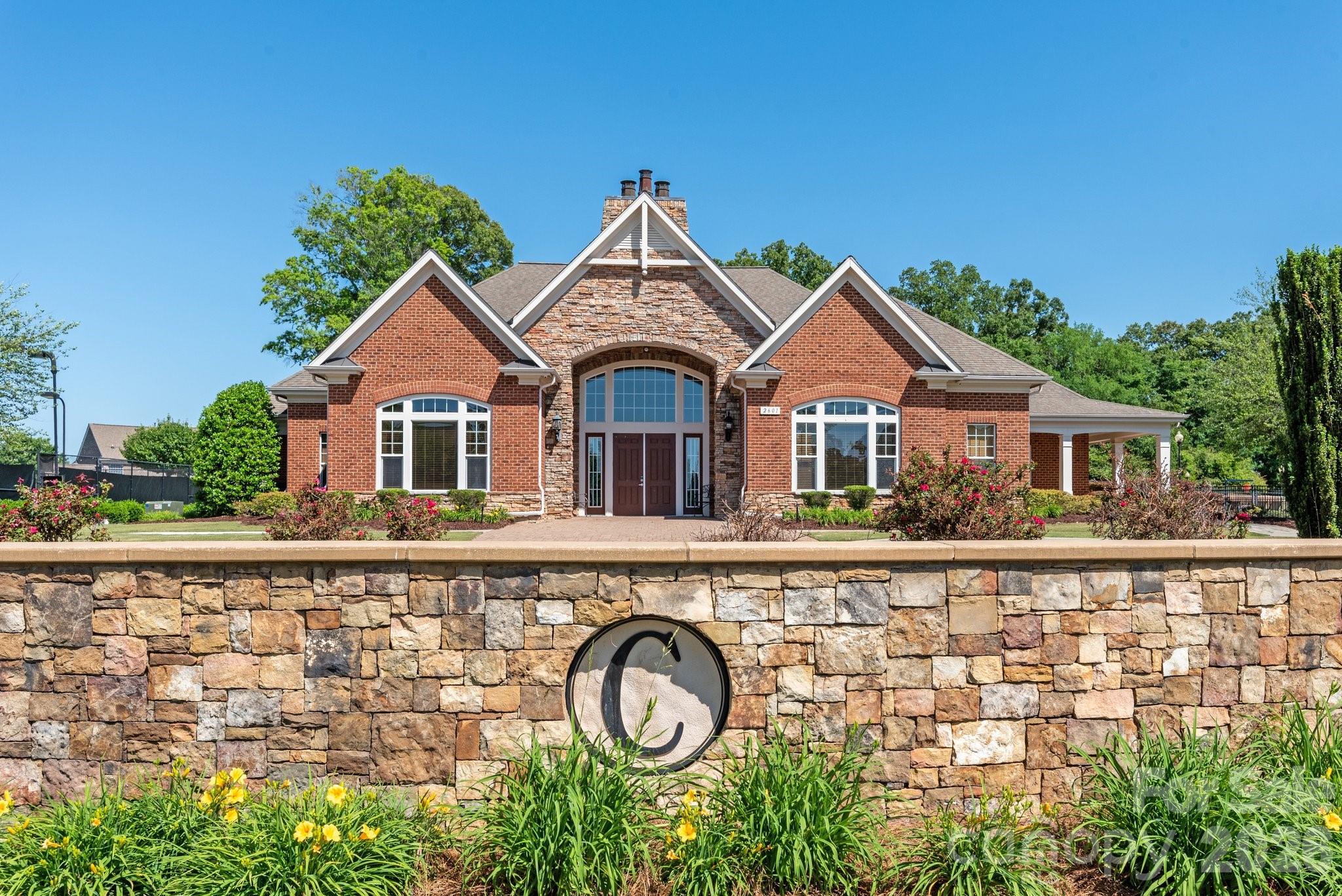 10704 Waxhaw Manor Drive