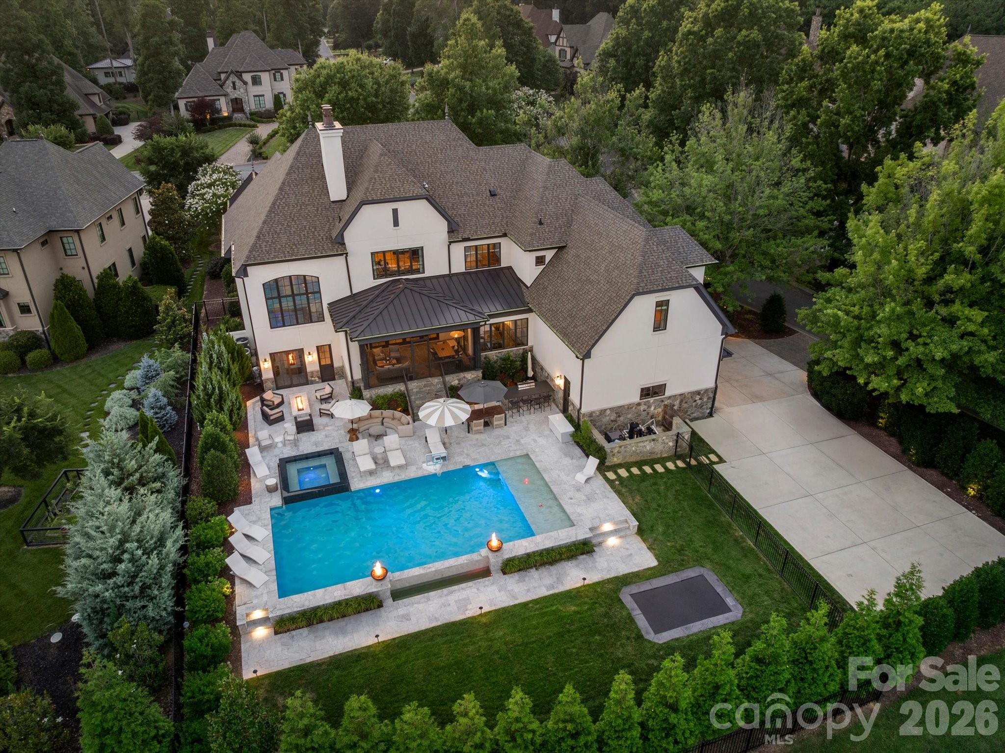 301 Skyecroft Way