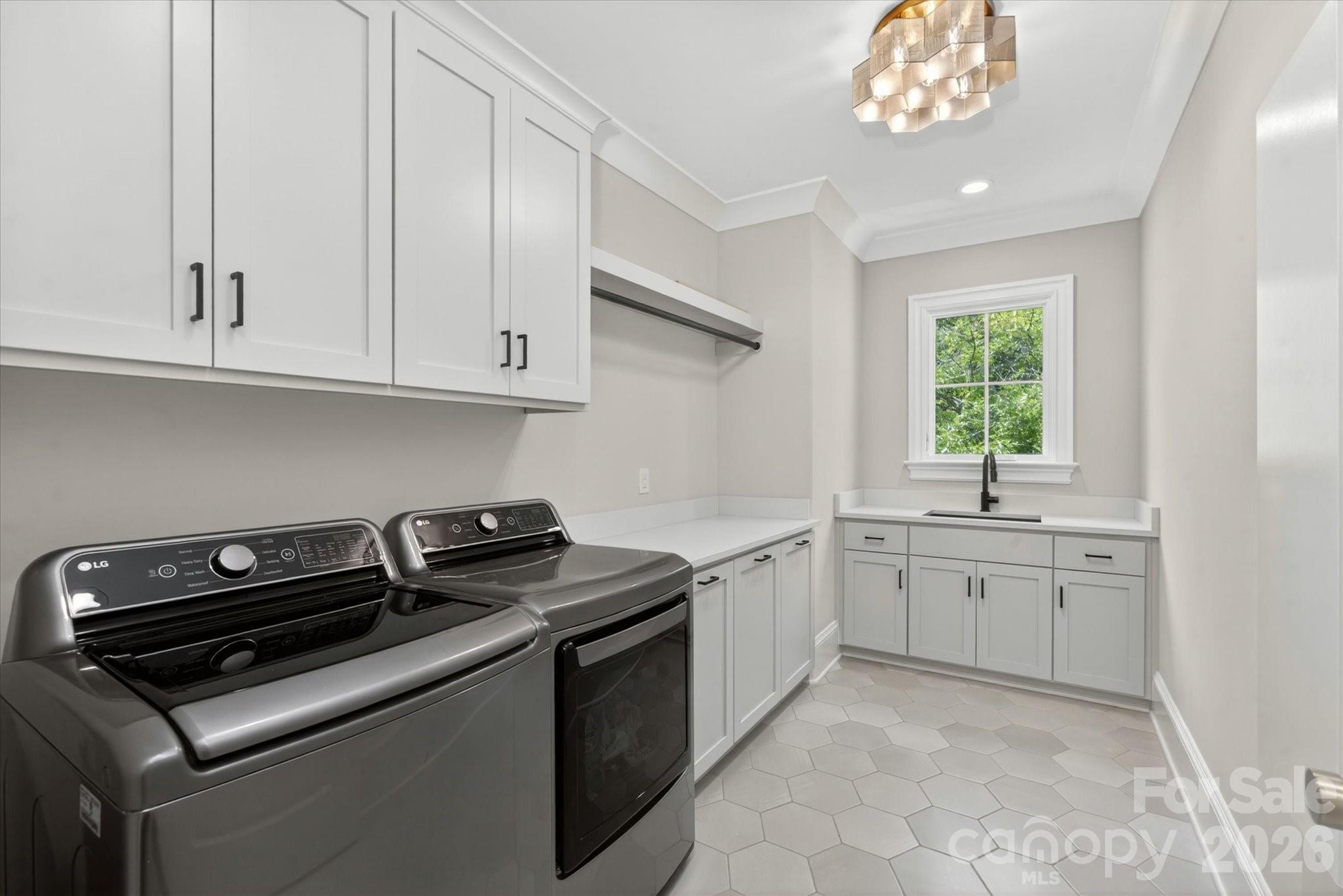 301 Skyecroft Way