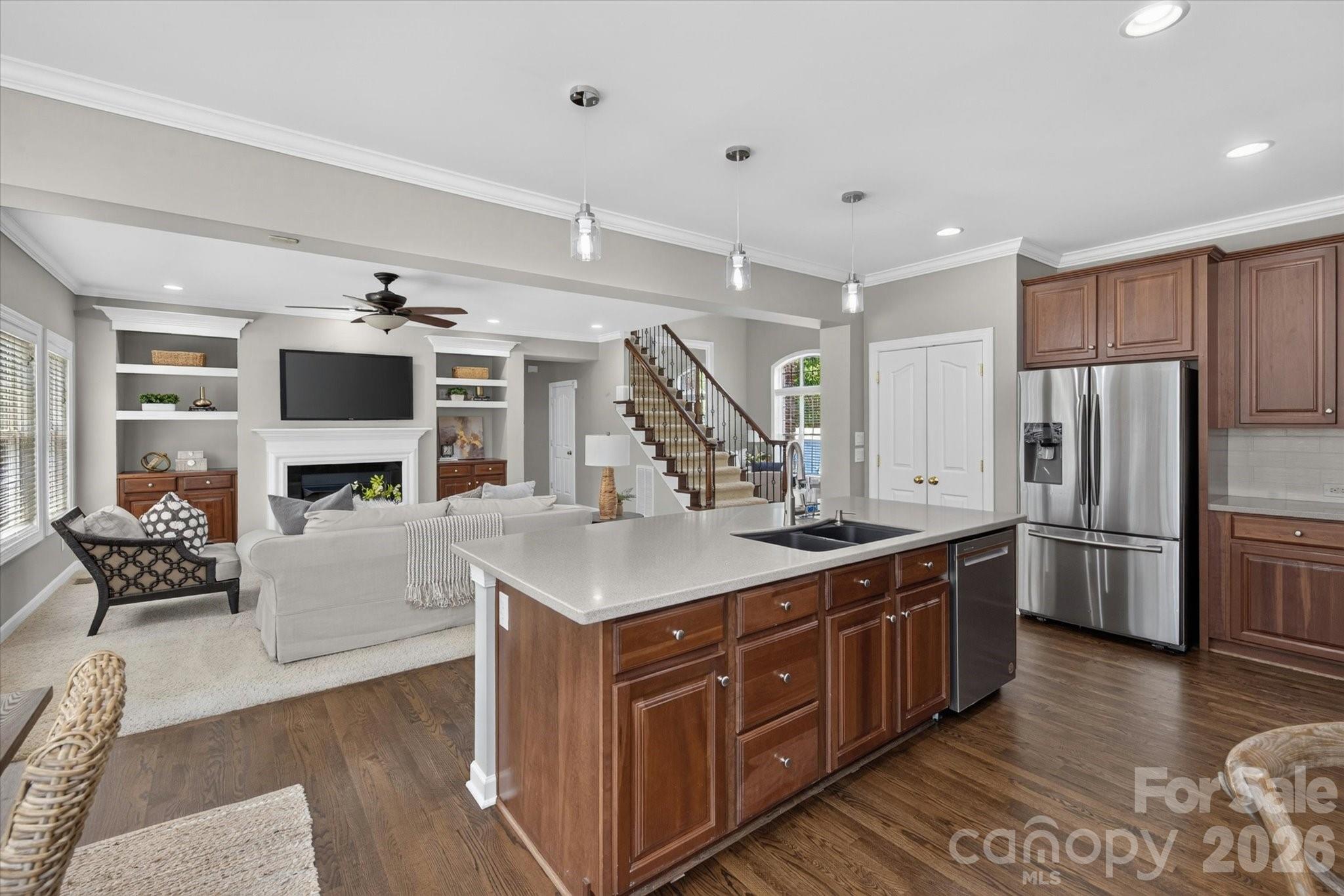 902 Lillieshall Road
