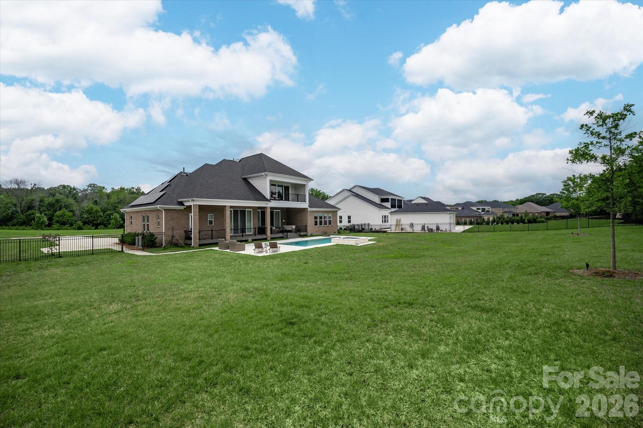 116 Ellison Way