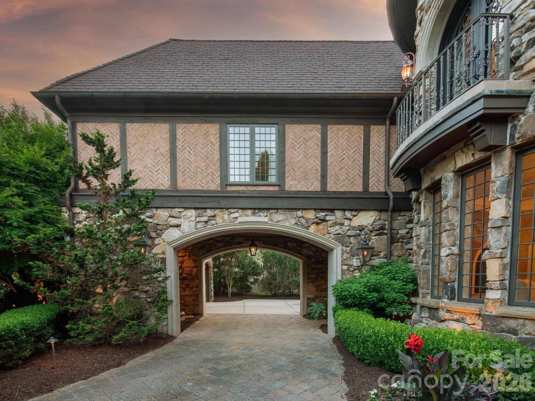 8626 Longview Club Drive