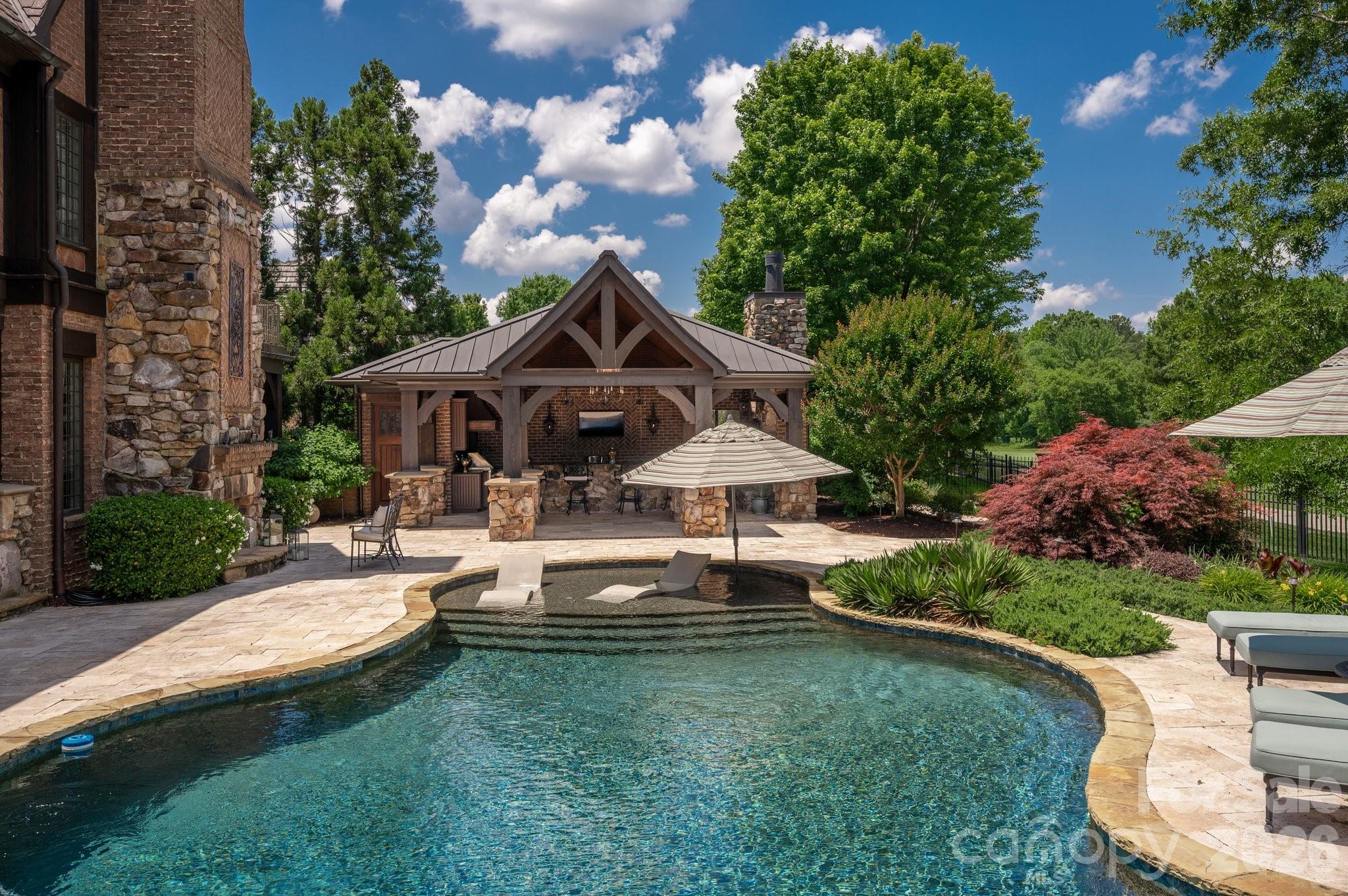 8626 Longview Club Drive