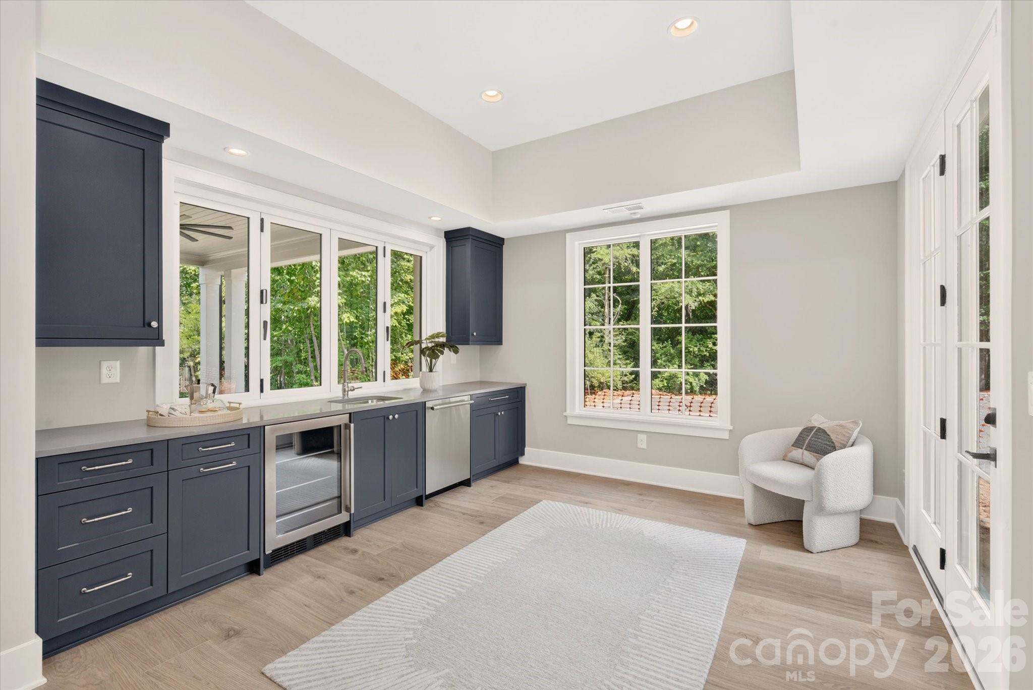 213 Crest Court