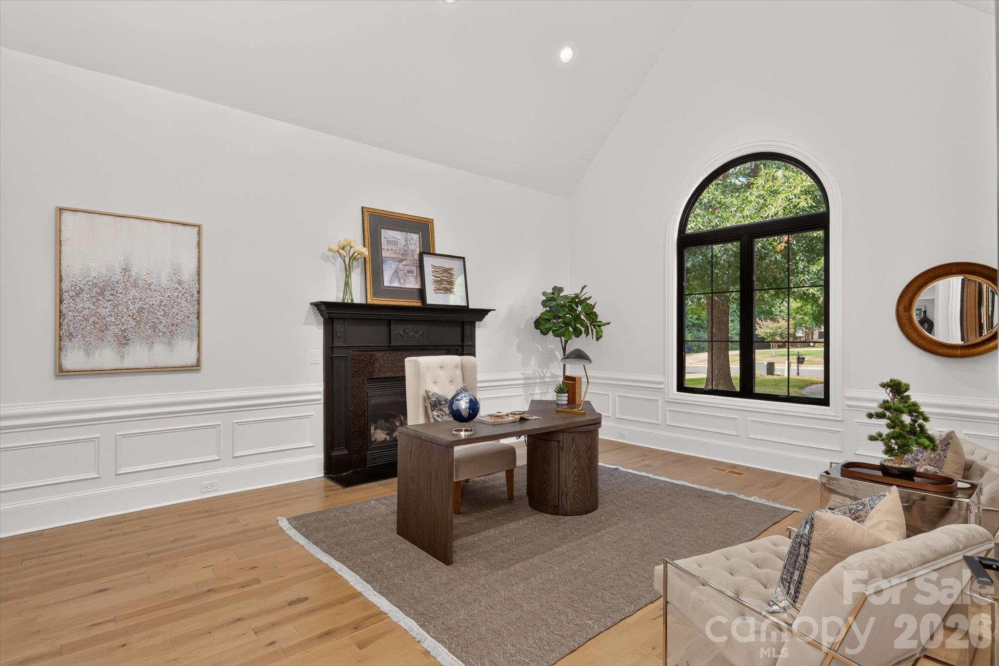 1704 Funny Cide Drive