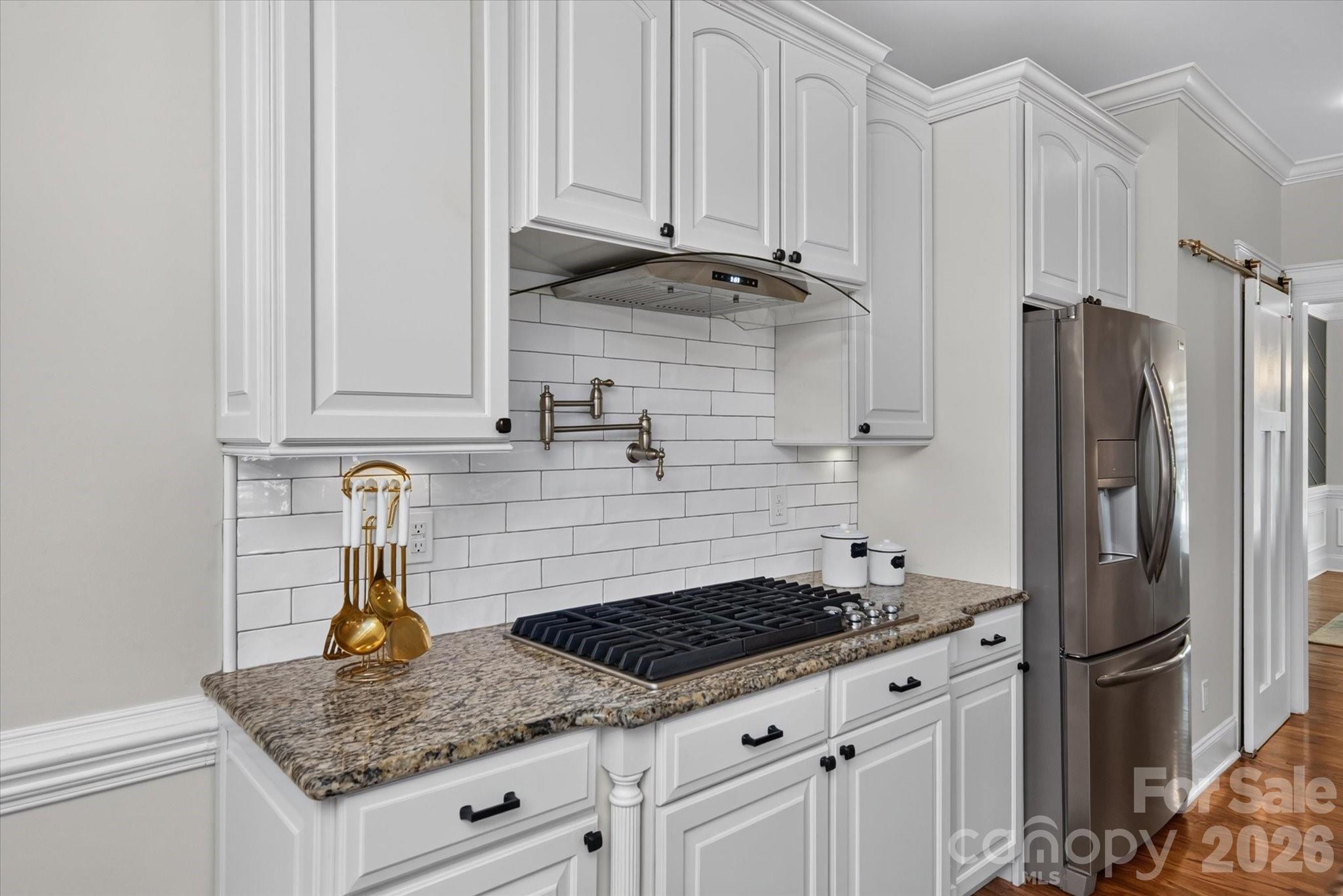 6605 Saunton Court