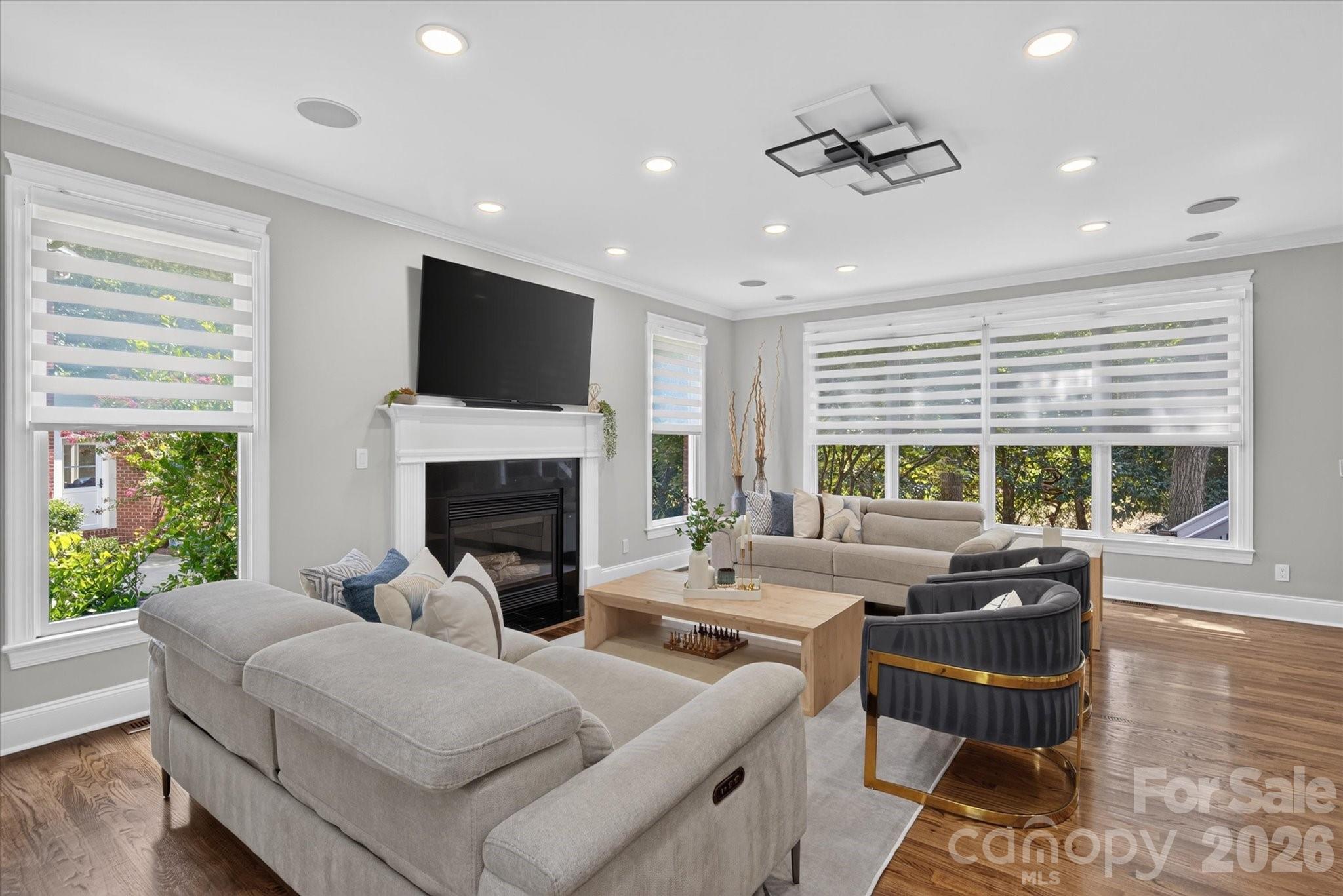 6605 Saunton Court