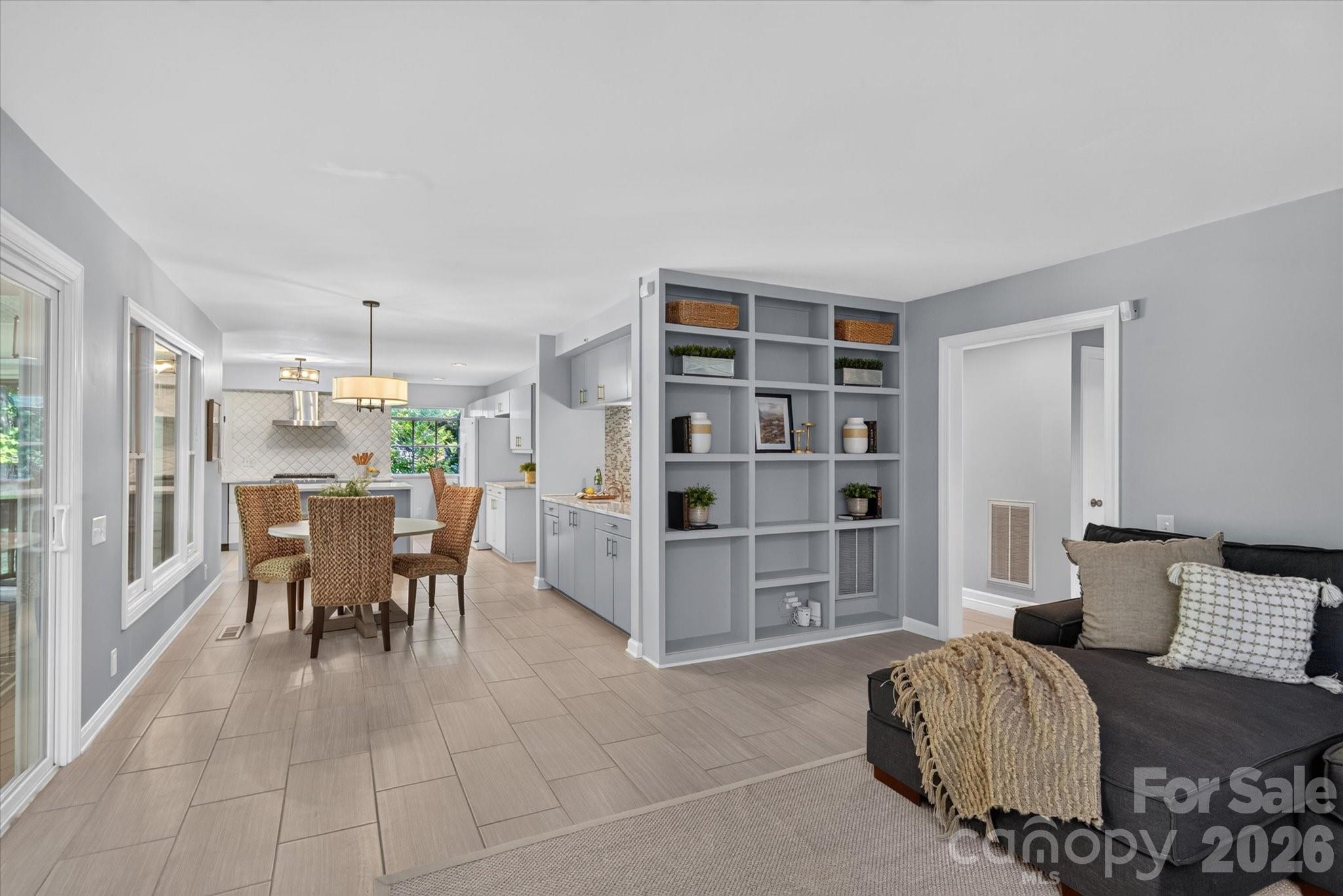 4418 Horseshoe Bend