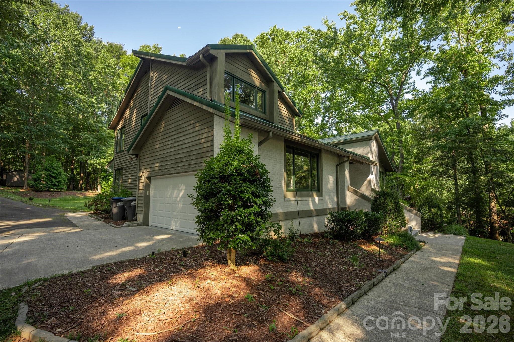 4418 Horseshoe Bend