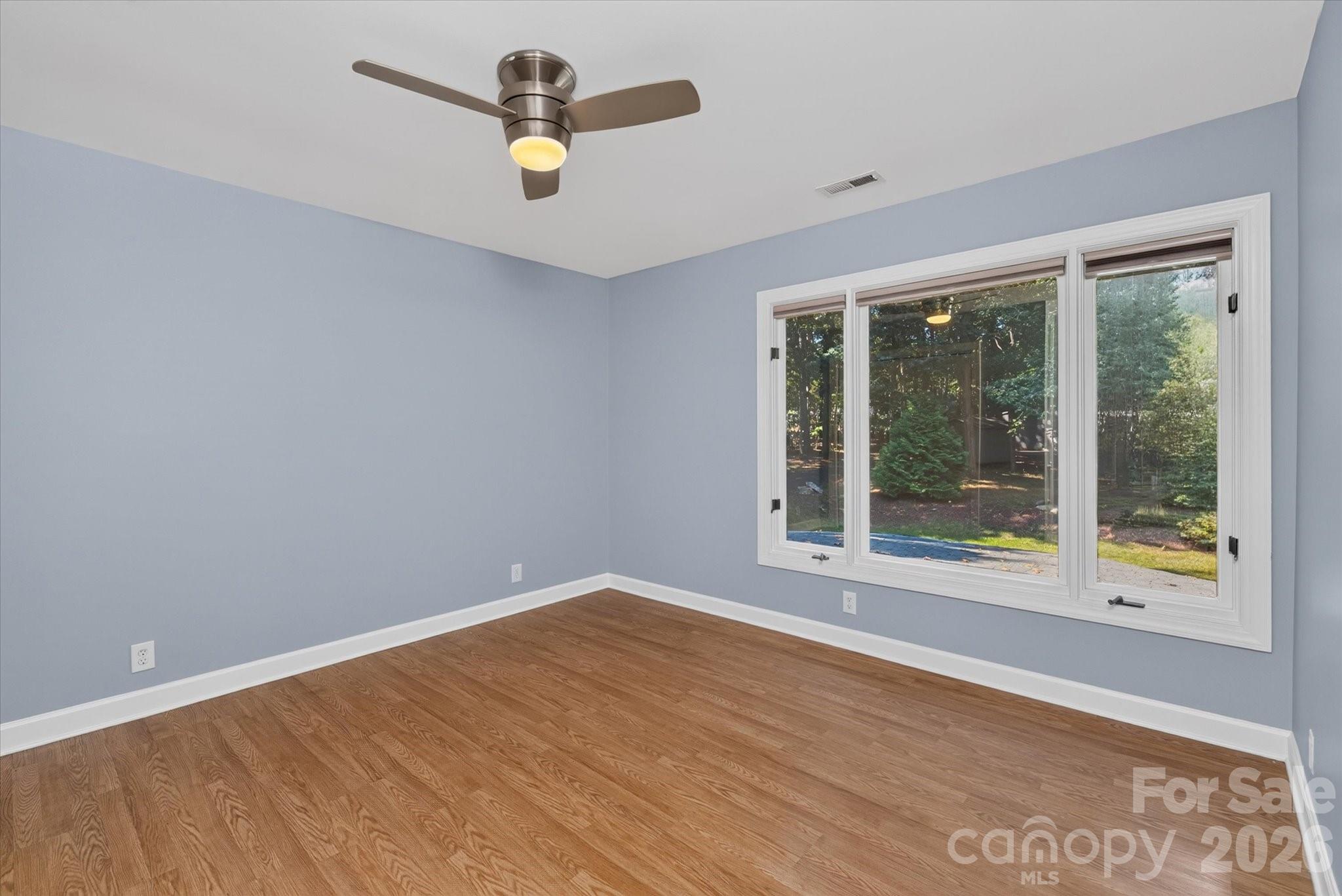4418 Horseshoe Bend