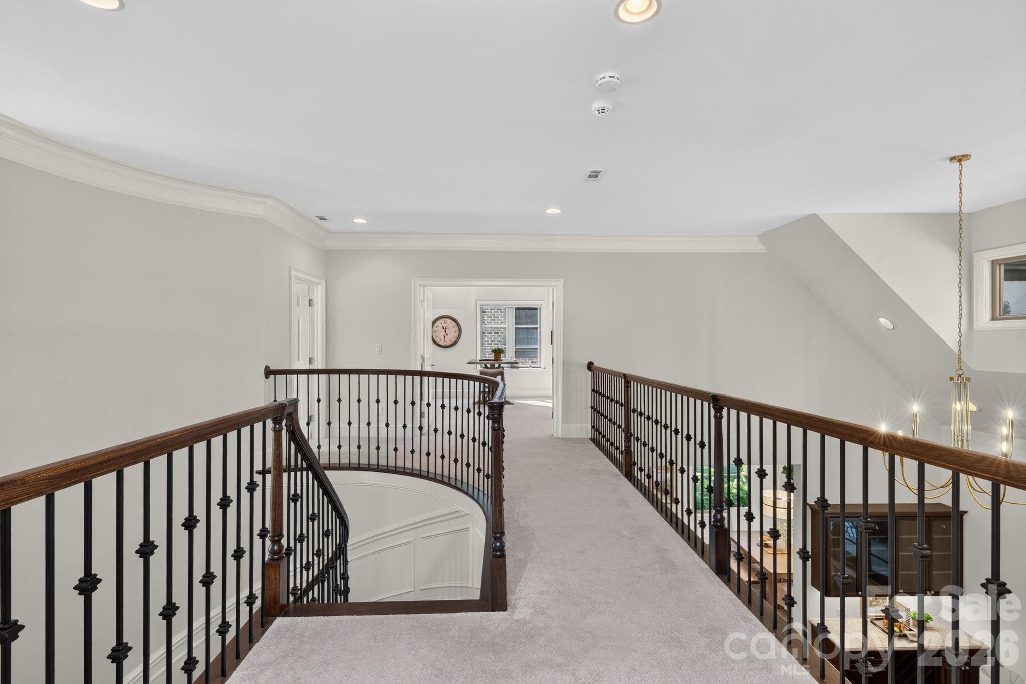 8718 Thornbury Place