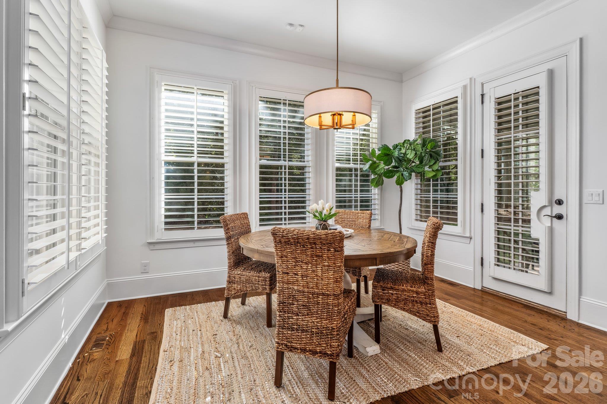 227 Glenmoor Drive