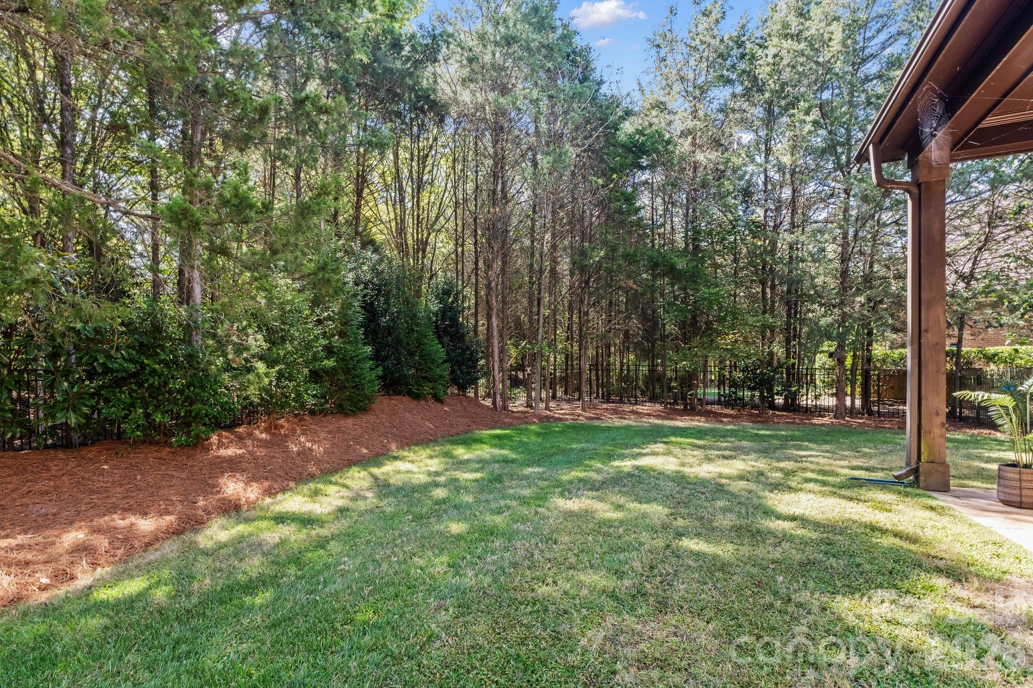 227 Glenmoor Drive
