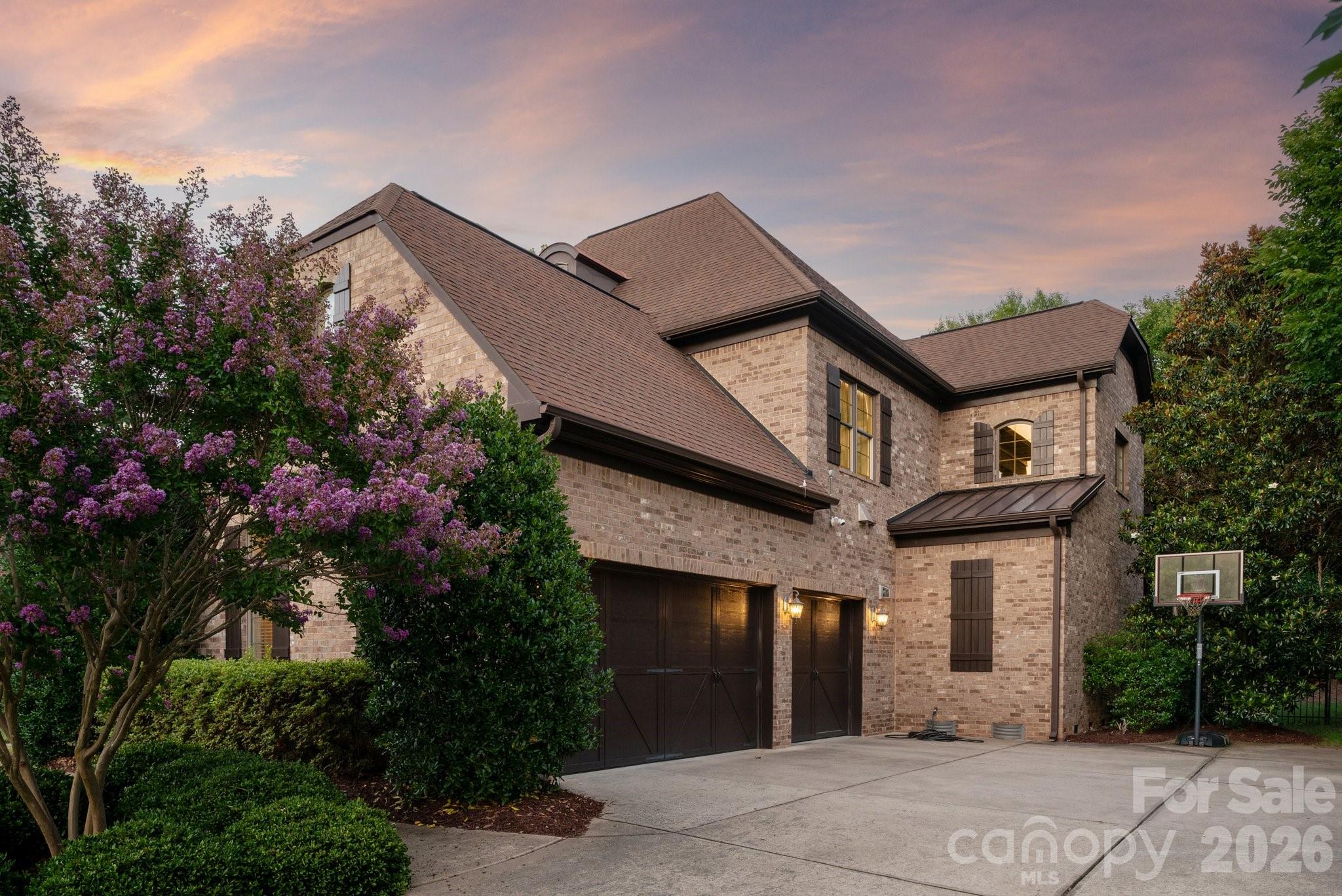 227 Glenmoor Drive