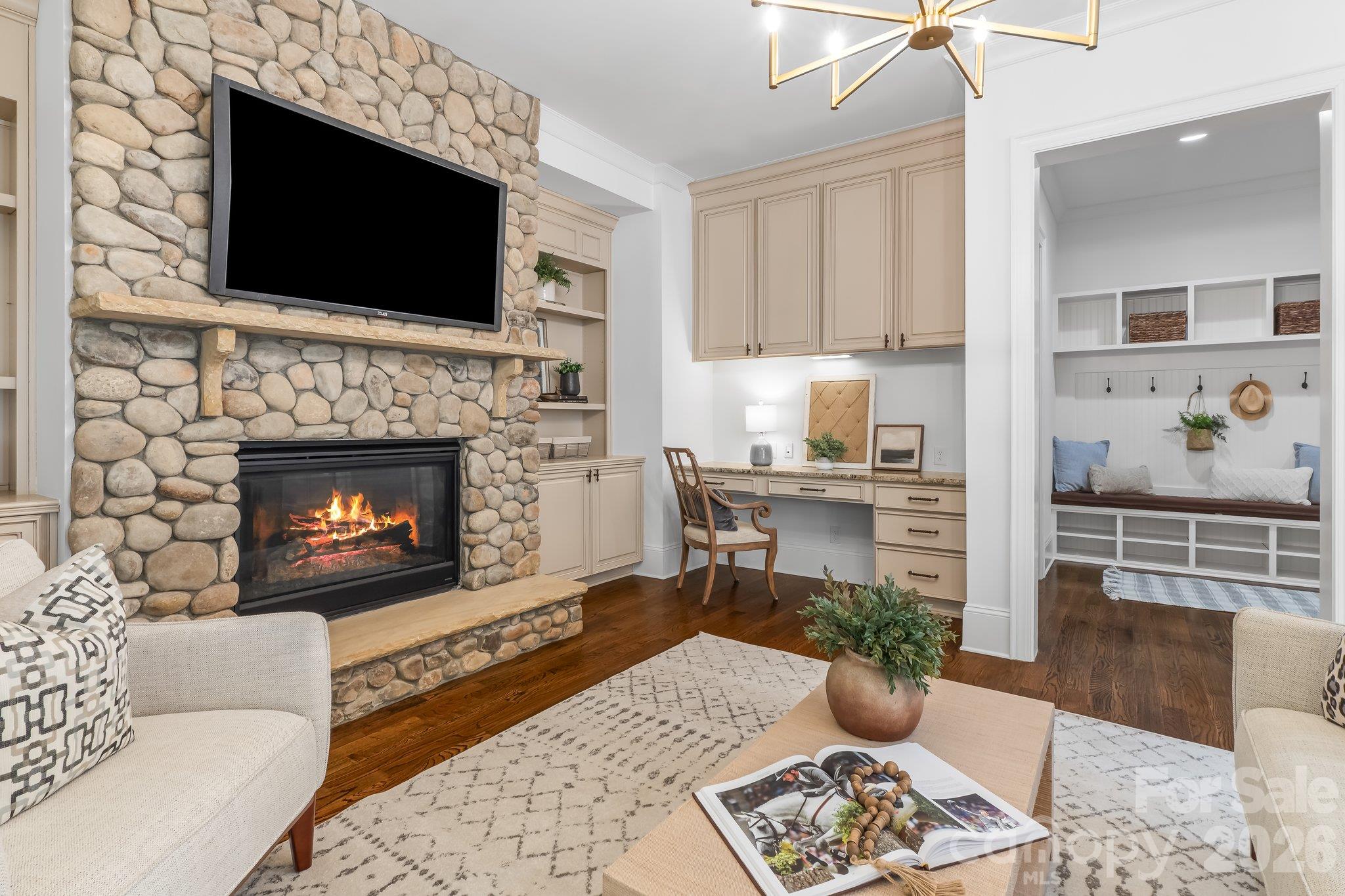 227 Glenmoor Drive