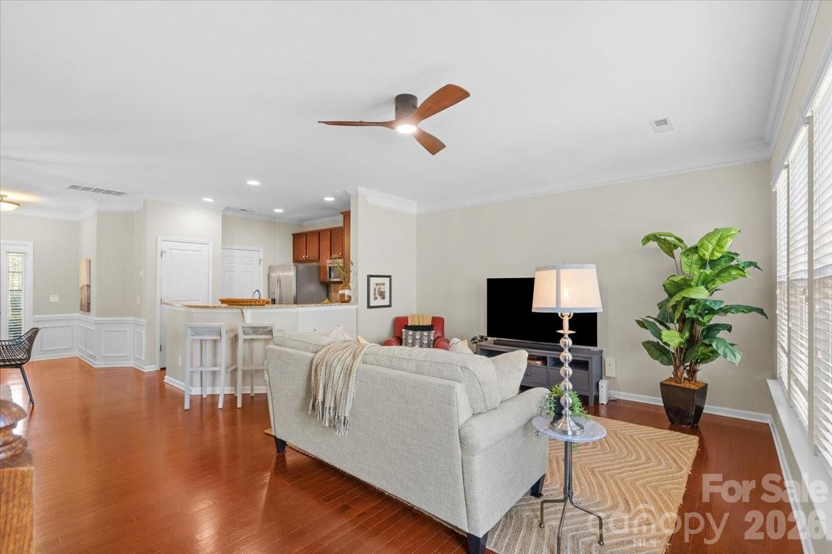 6437 Silver Star Lane