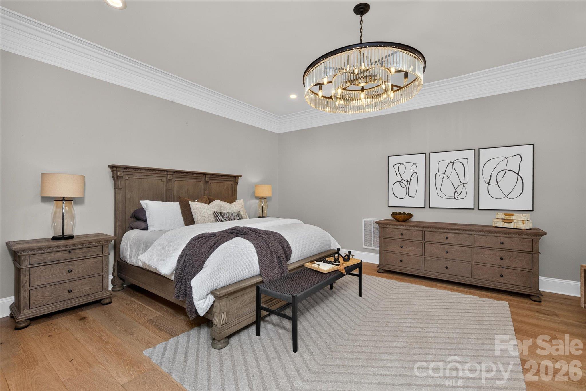 1617 Lookout Circle